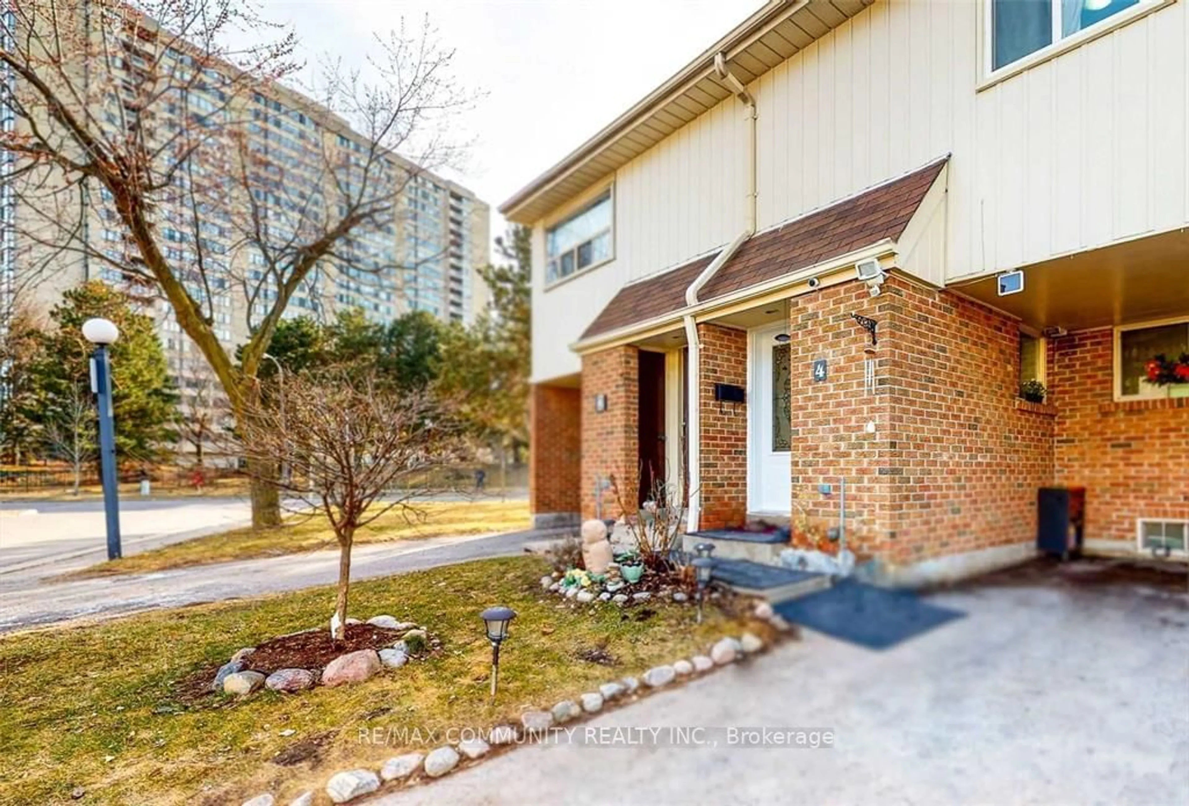 A pic from exterior of the house or condo for 2451 Bridletowne Circ #4, Toronto Ontario M1W 2Y4