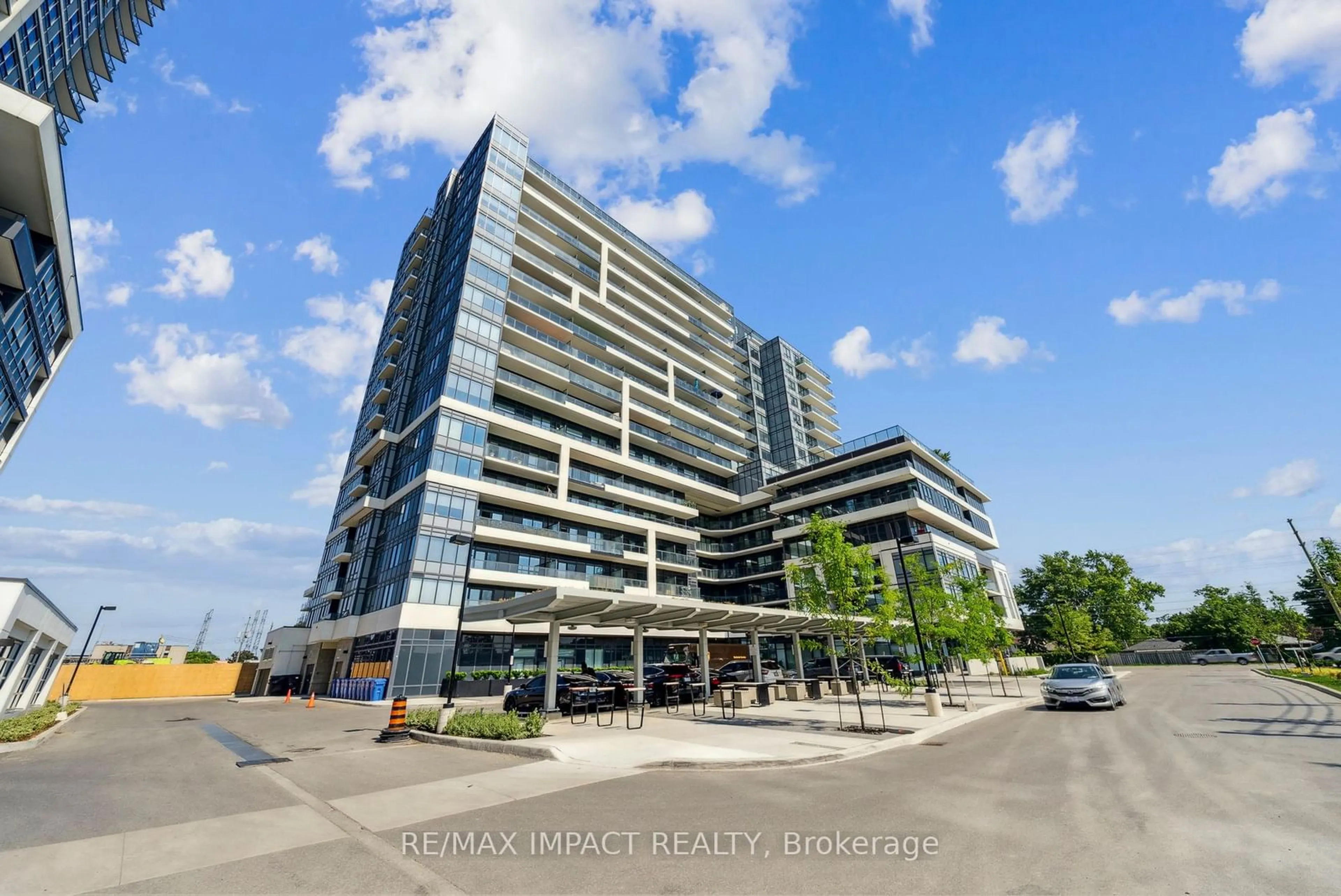 A pic from exterior of the house or condo for 1480 Bayly St #609, Pickering Ontario L1W 1L8