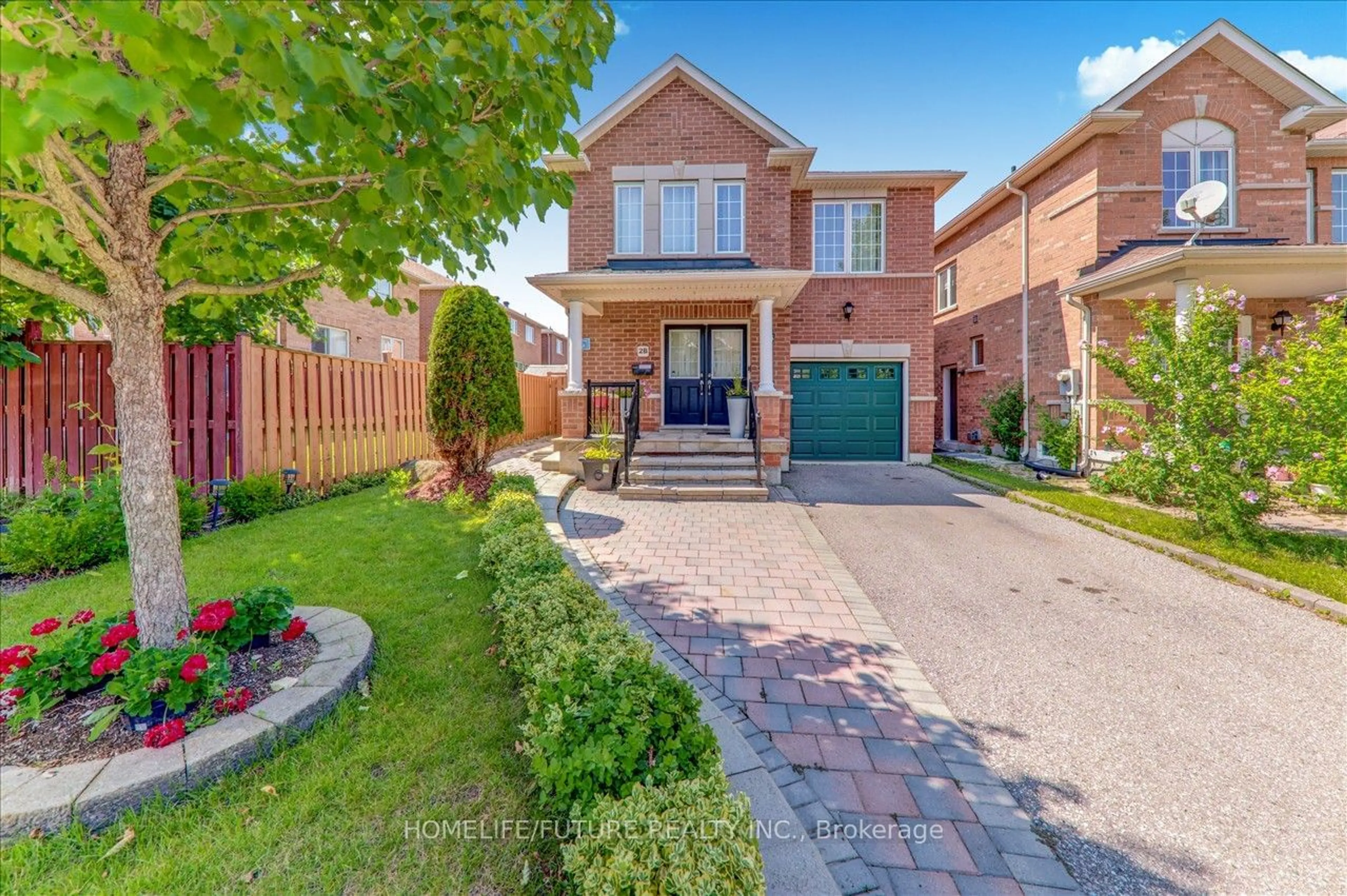 Home with brick exterior material for 2B Brilliant Crt, Toronto Ontario M1V 0A7