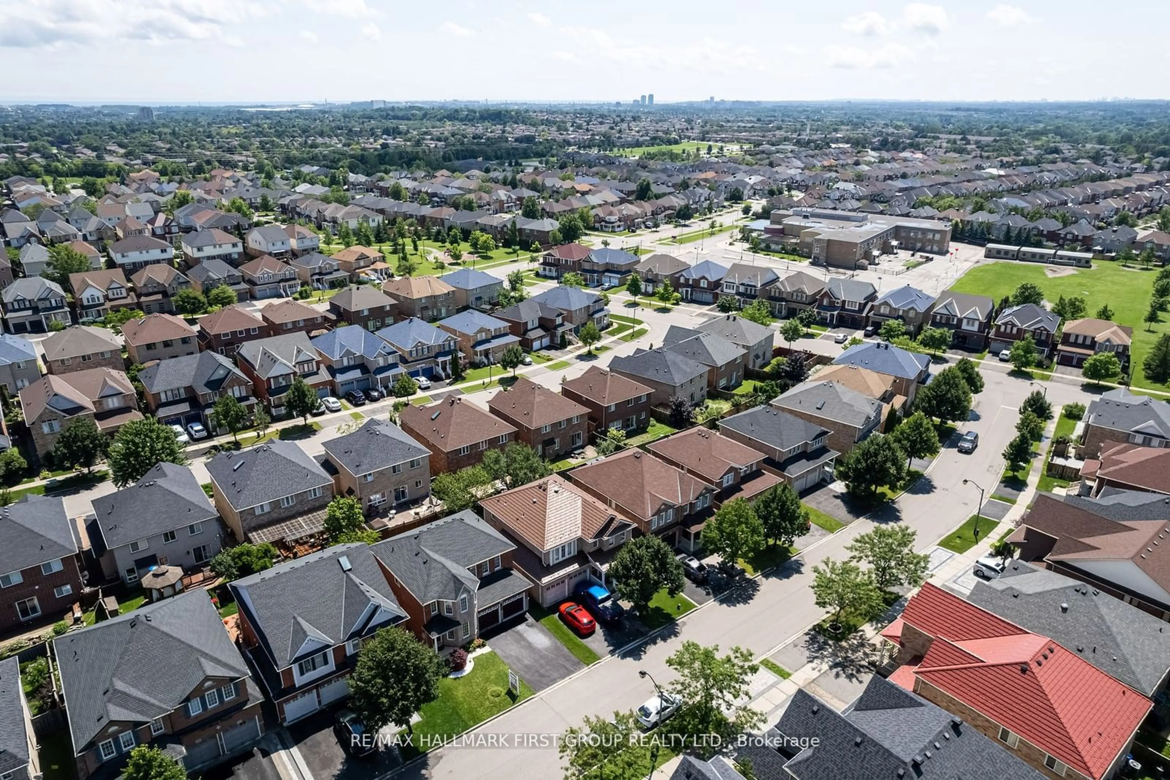 A view of a street for 56 Bevan Cres, Ajax Ontario L1T 4P3