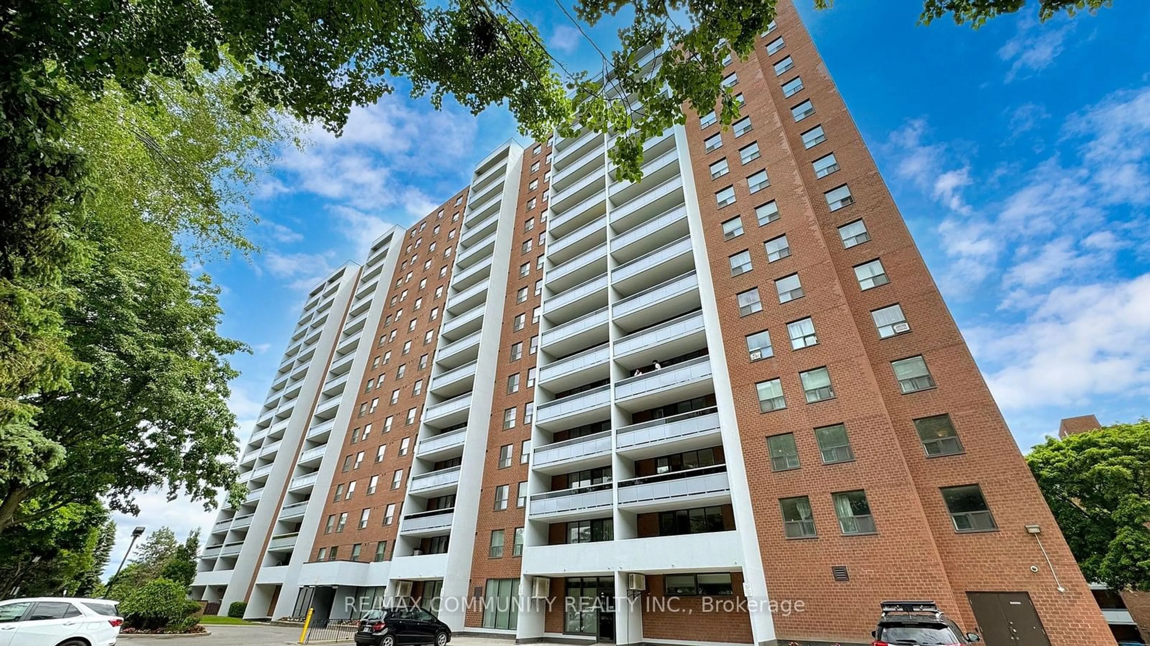 A pic from exterior of the house or condo for 1250 Bridletowne Circ #507, Toronto Ontario M1W 2V1