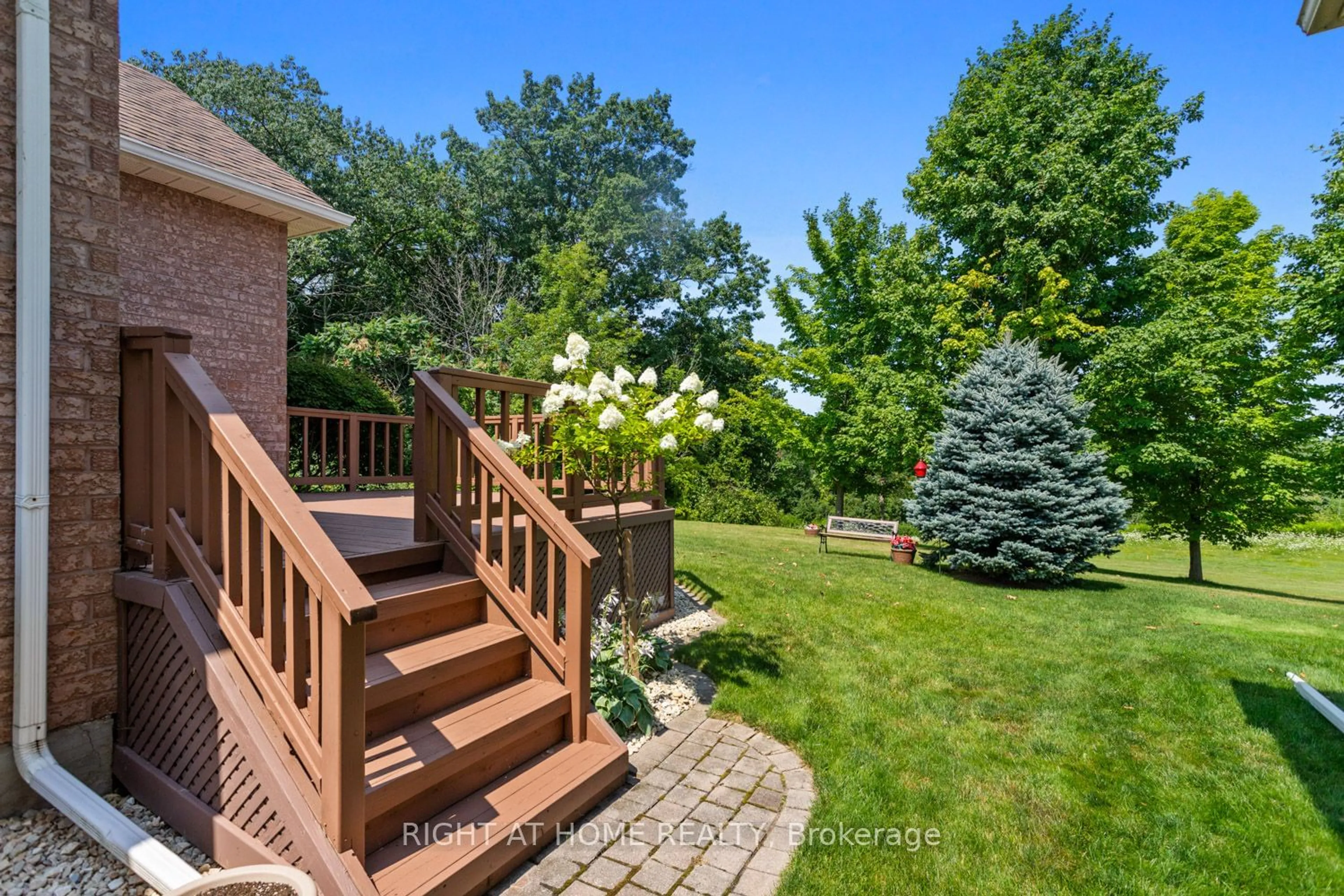 Patio, the fenced backyard for 307 Waterbury Cres, Scugog Ontario L9L 1S5