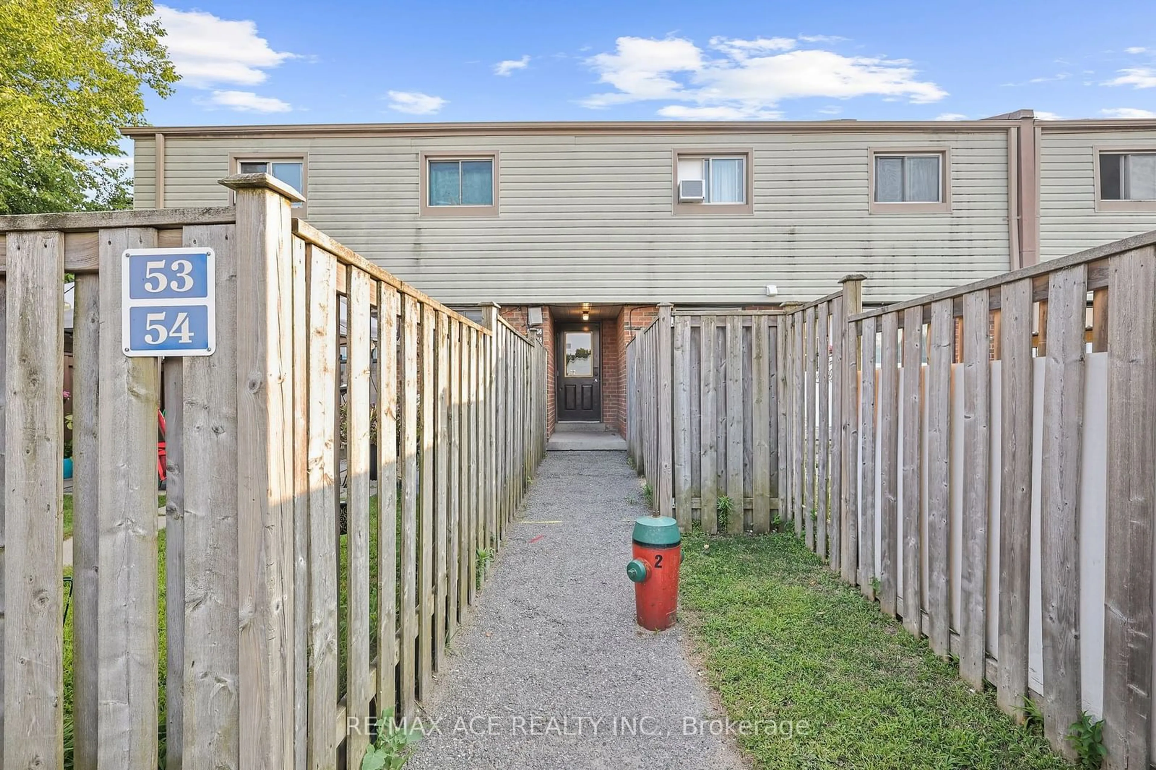 Fenced yard for 120 Nonquon Rd #54, Oshawa Ontario L1G 7E6