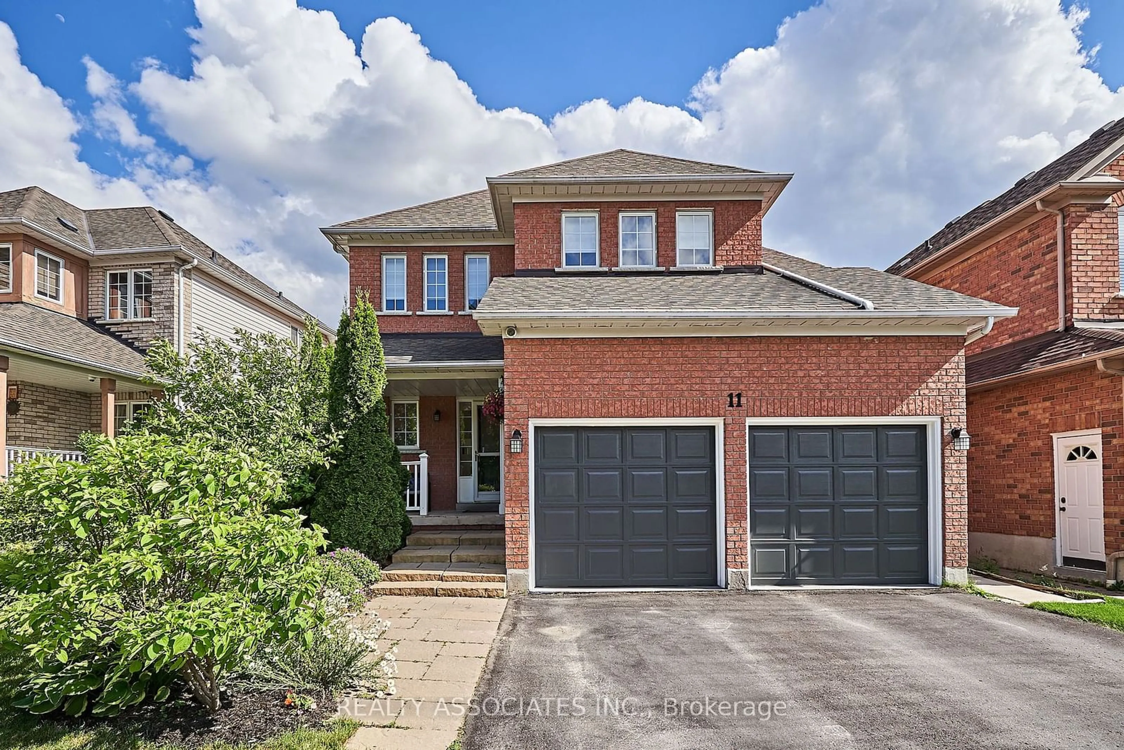 Home with brick exterior material for 11 Tom Edwards Dr, Whitby Ontario L1R 2R4