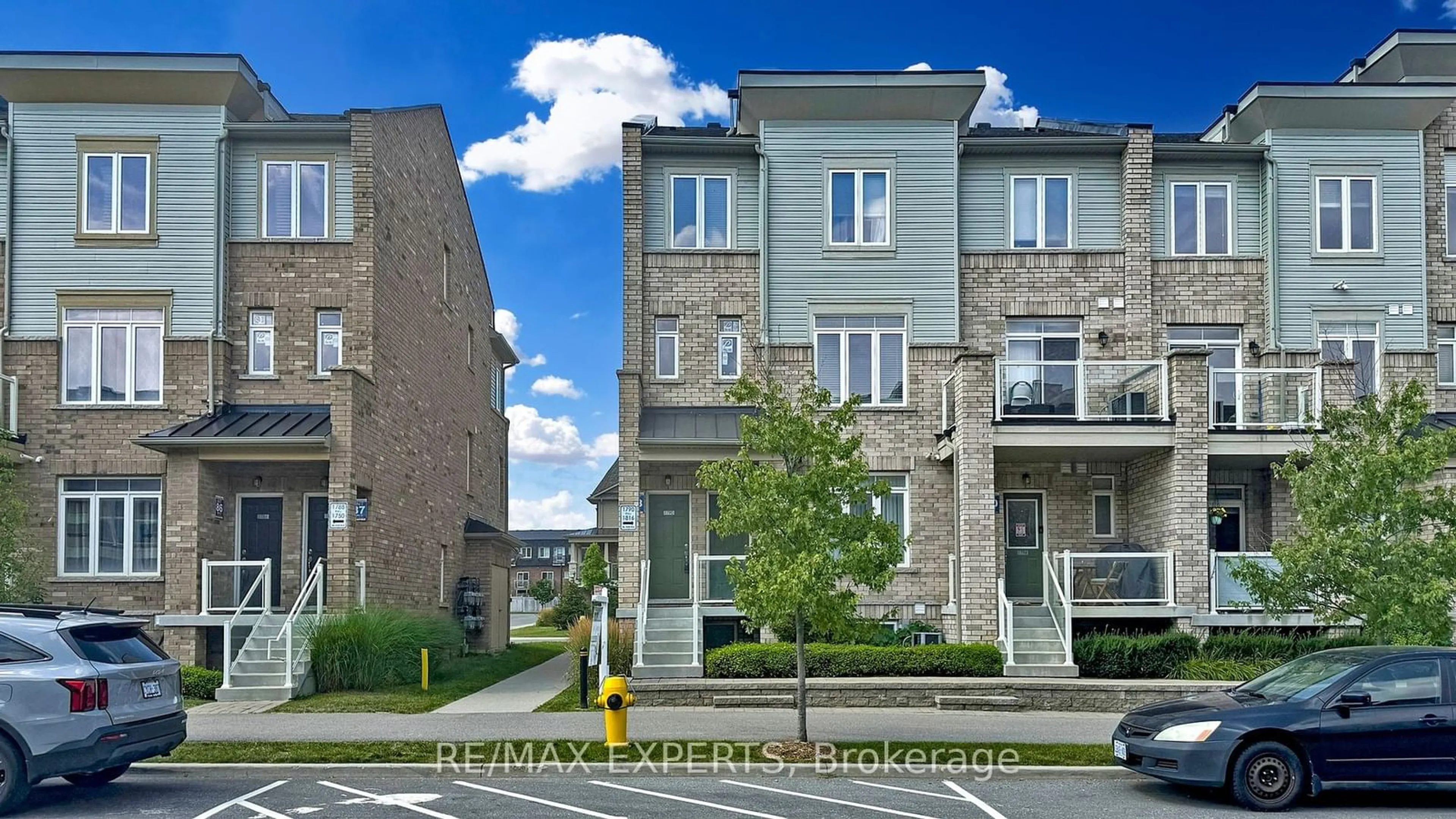 A pic from exterior of the house or condo for 1790 Rex Heath Dr, Pickering Ontario L1X 0E4