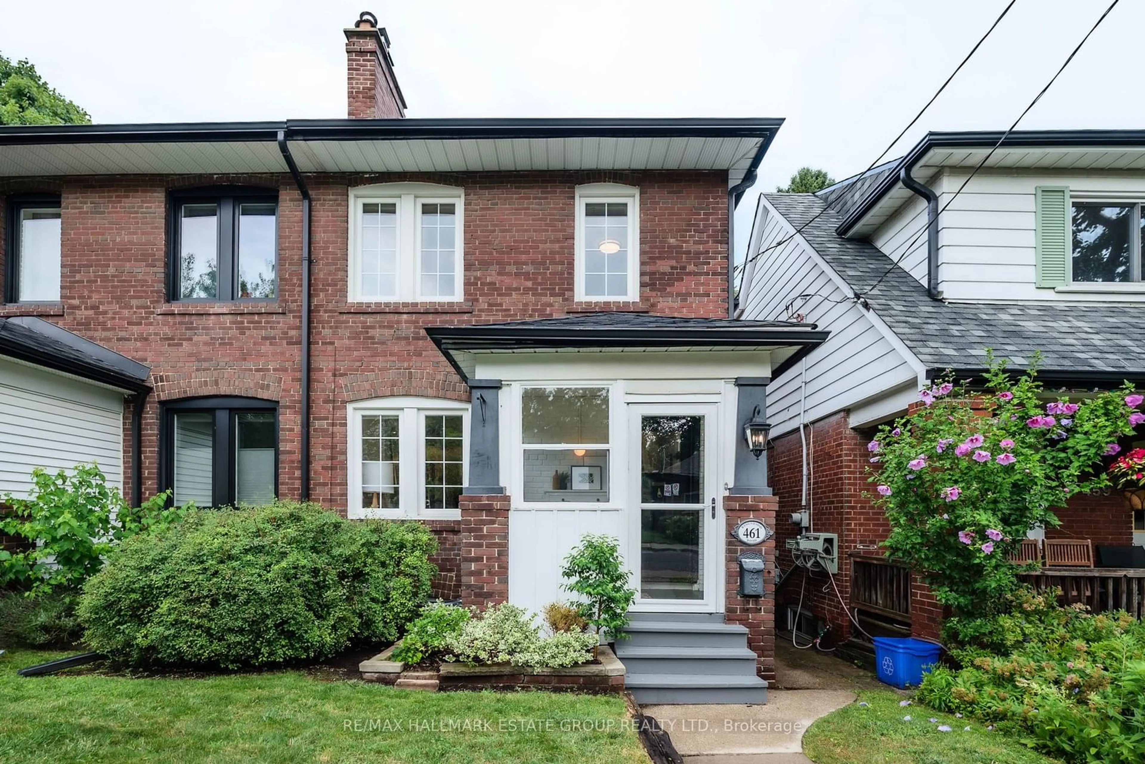 Home with brick exterior material for 461 Kingswood Rd, Toronto Ontario M4E 3P4