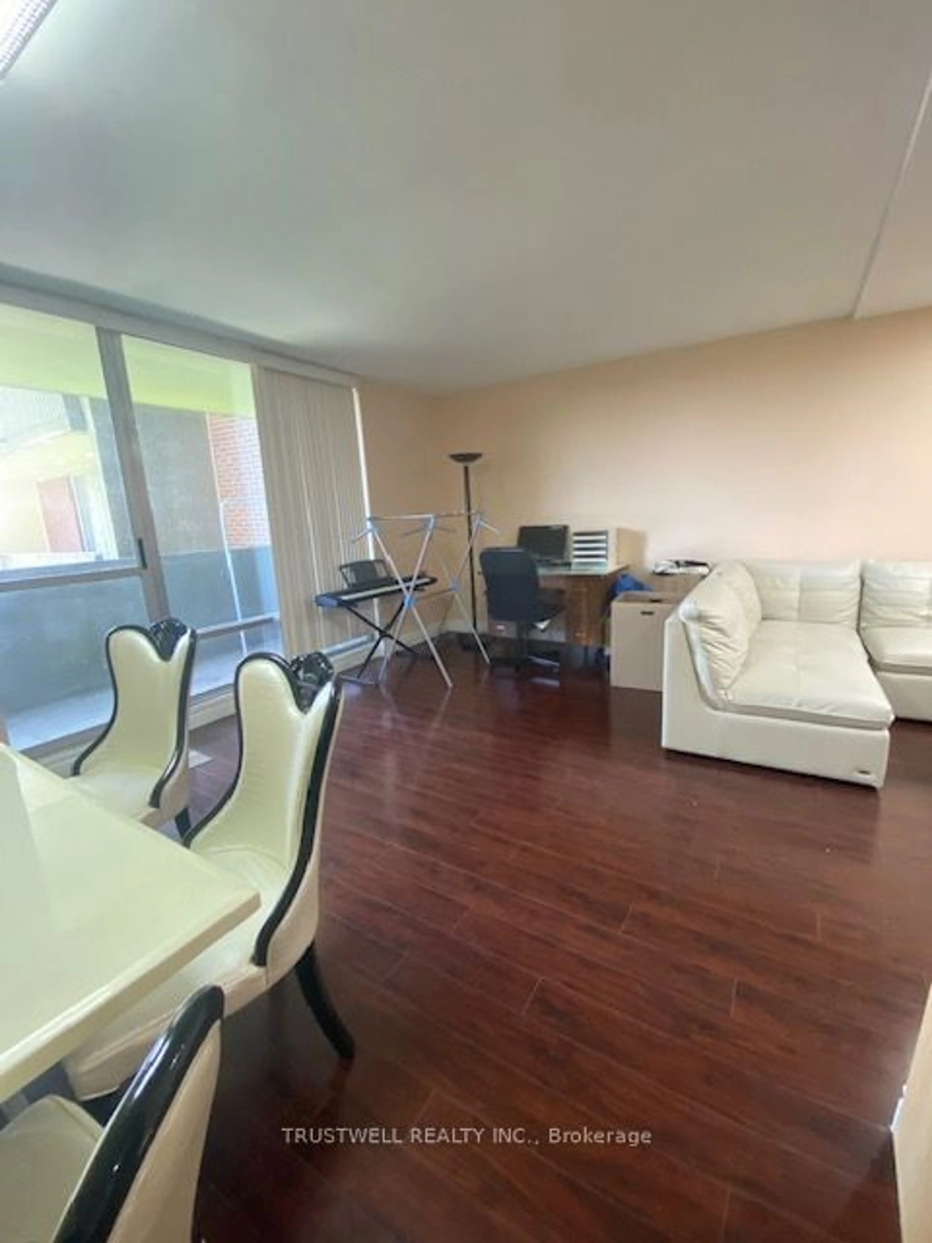 A pic of a room for 1 Massey Sq #519, Toronto Ontario M4C 5L4