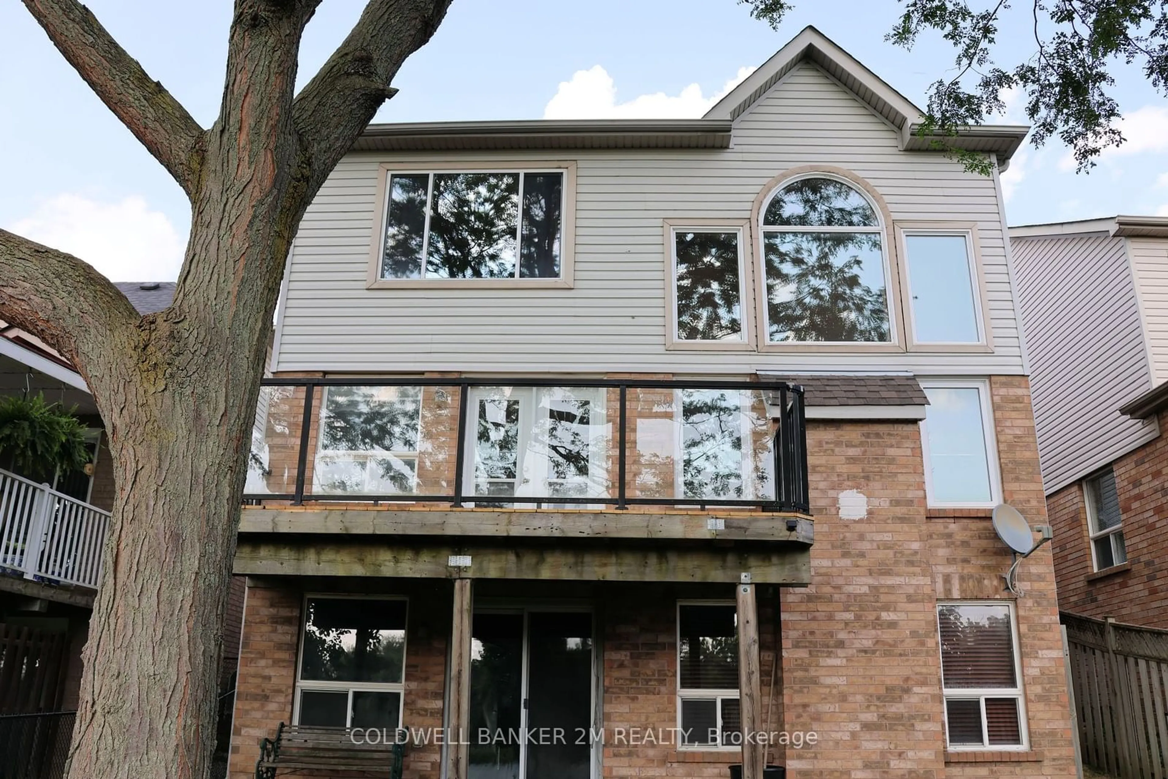Home with brick exterior material for 29 Tidewater Cres, Whitby Ontario L1P 1M2