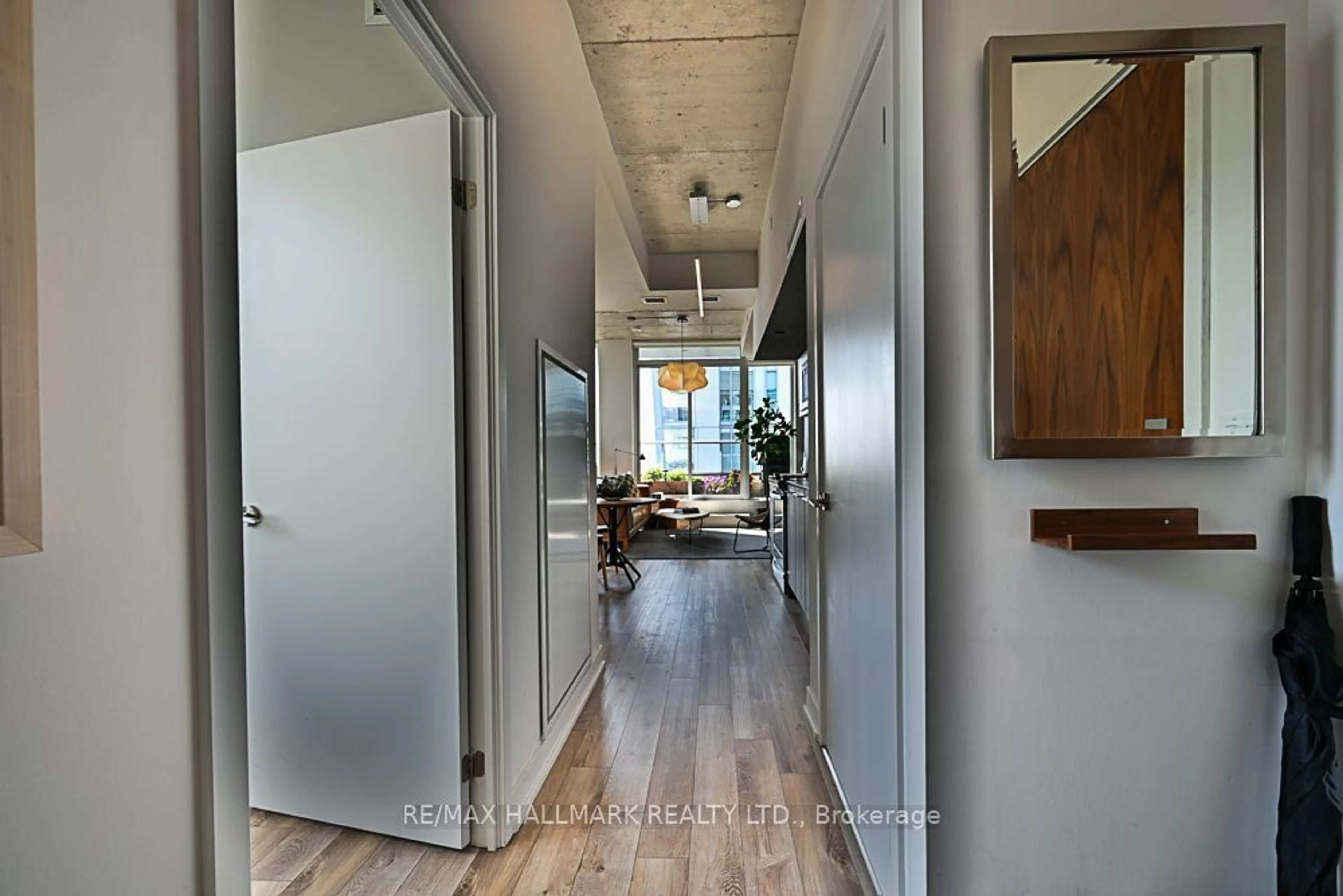 Indoor entryway for 30 Baseball Pl #1402, Toronto Ontario M4M 0E8