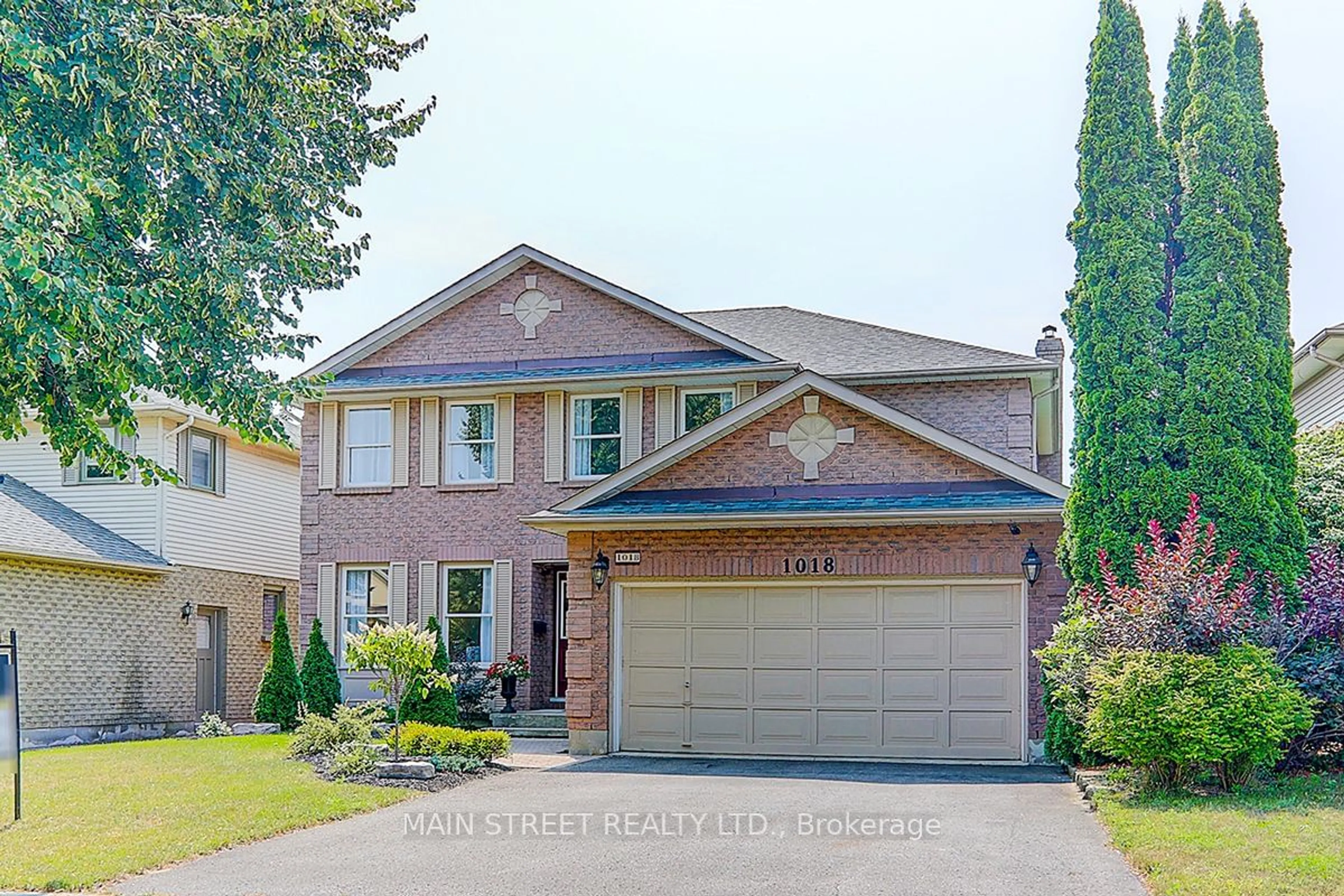 Frontside or backside of a home for 1018 Copperfield Dr, Oshawa Ontario L1K 1S4