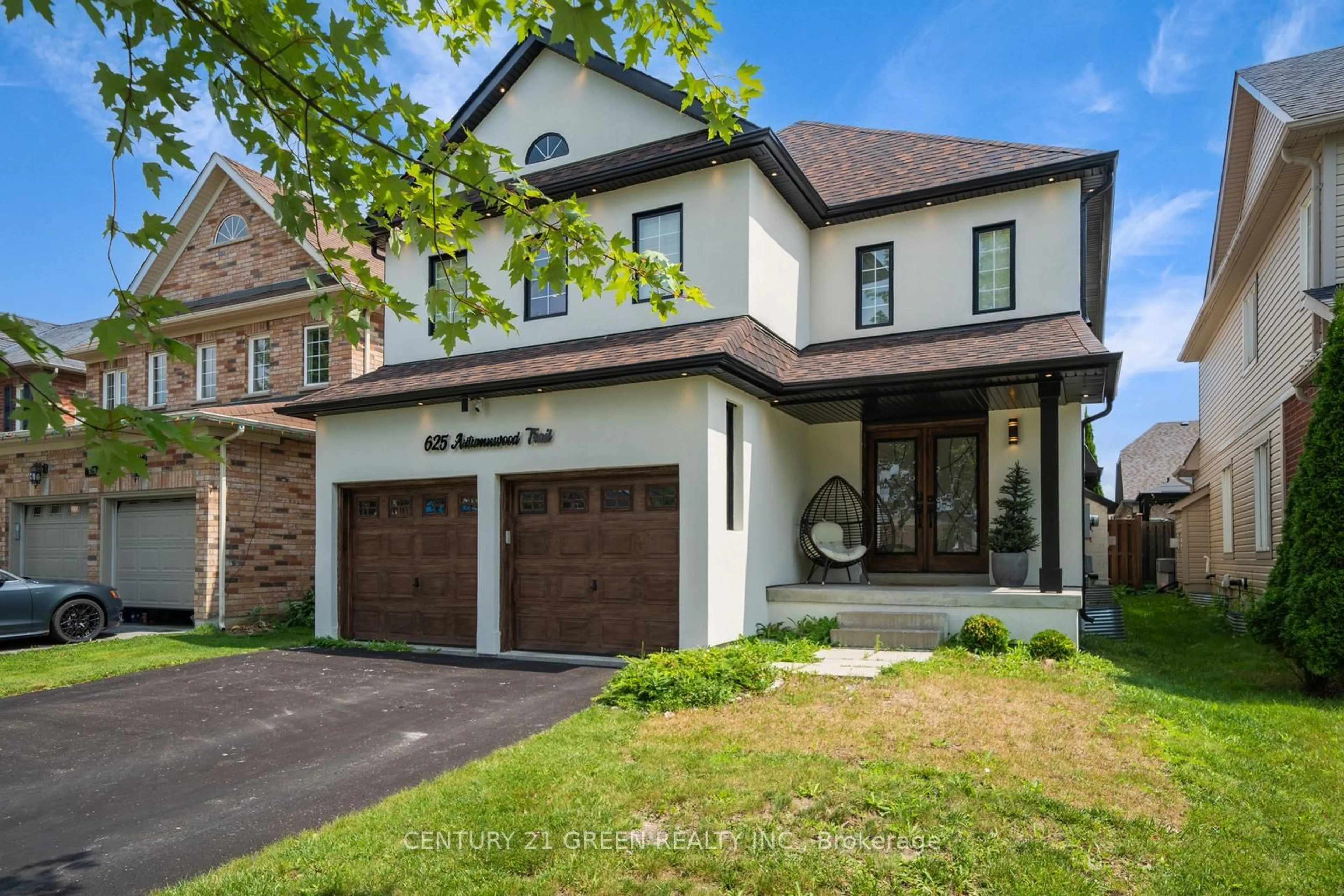 Home with brick exterior material for 625 Autumnwood Tr, Oshawa Ontario L1K 3A9