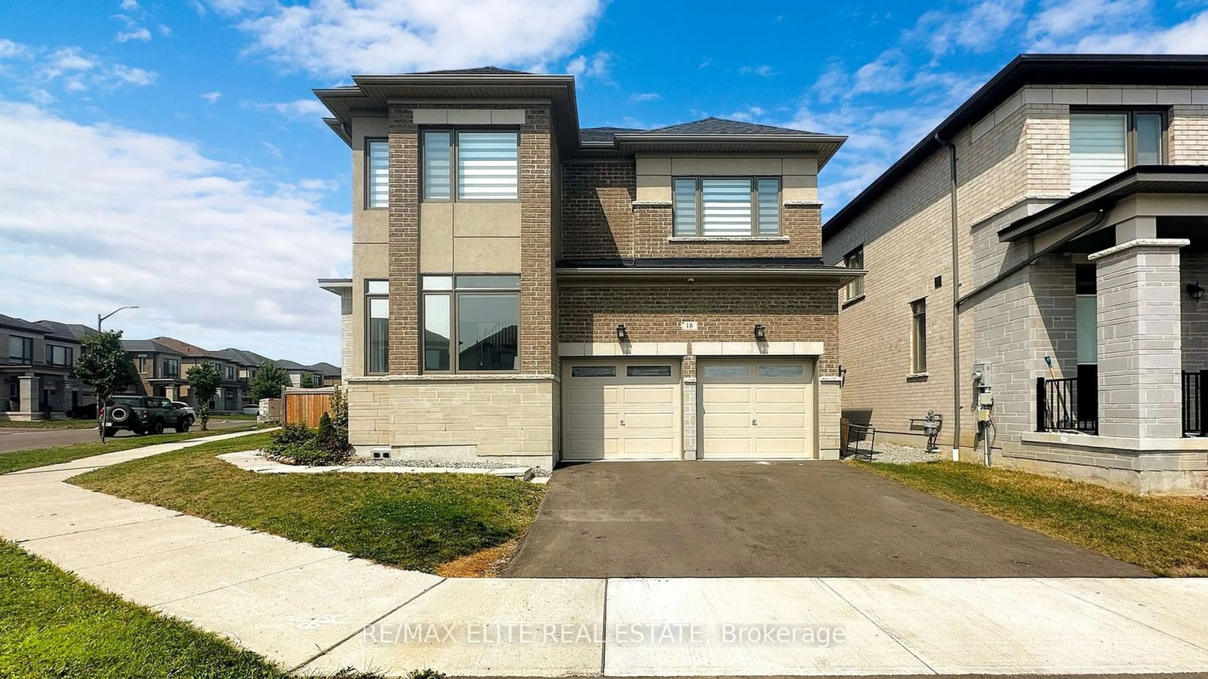 Frontside or backside of a home for 18 Marcel Brunelle Dr, Whitby Ontario L1P 0G9