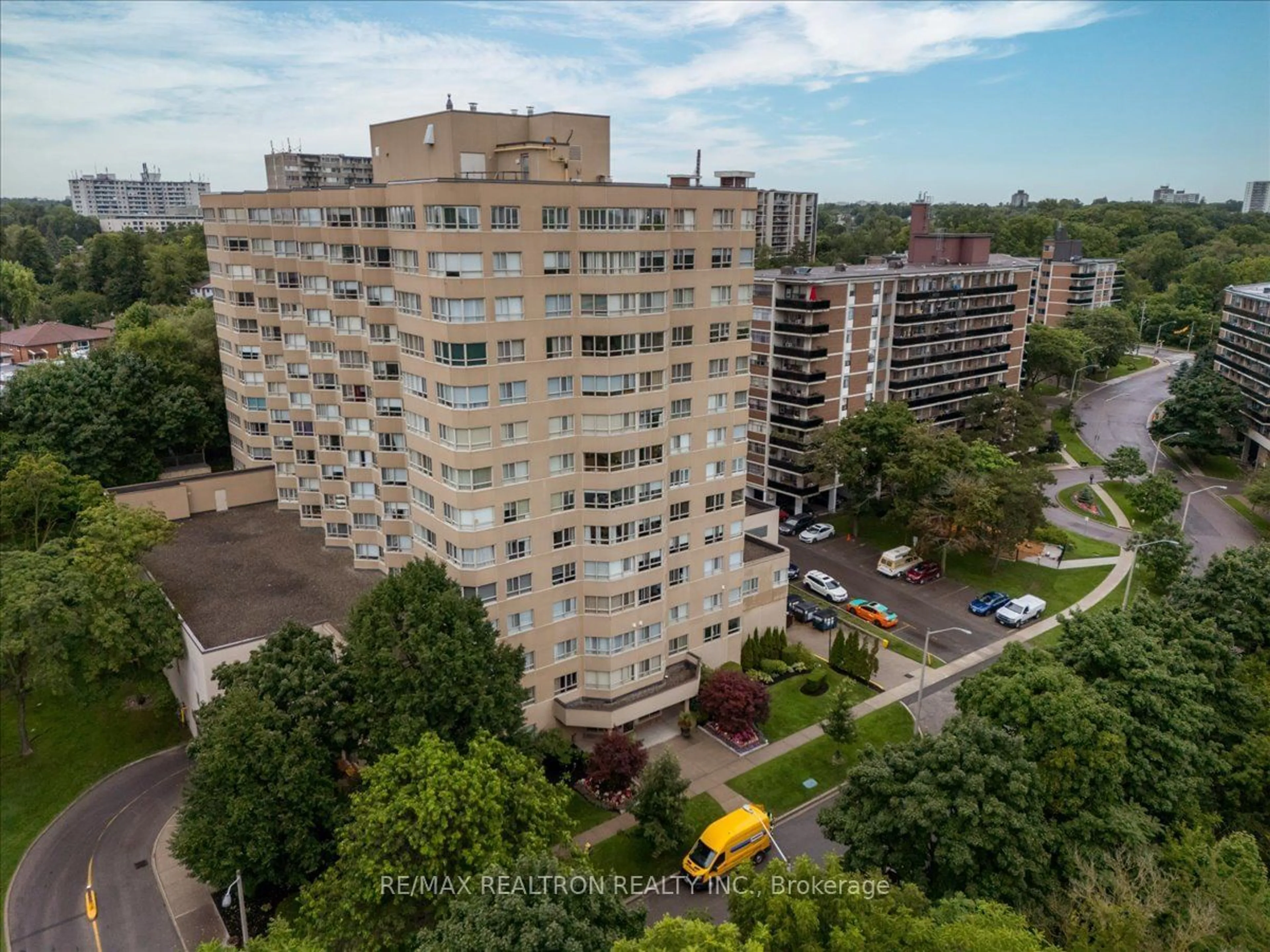 A pic from exterior of the house or condo for 4 Park Vista #410, Toronto Ontario M4B 3M8