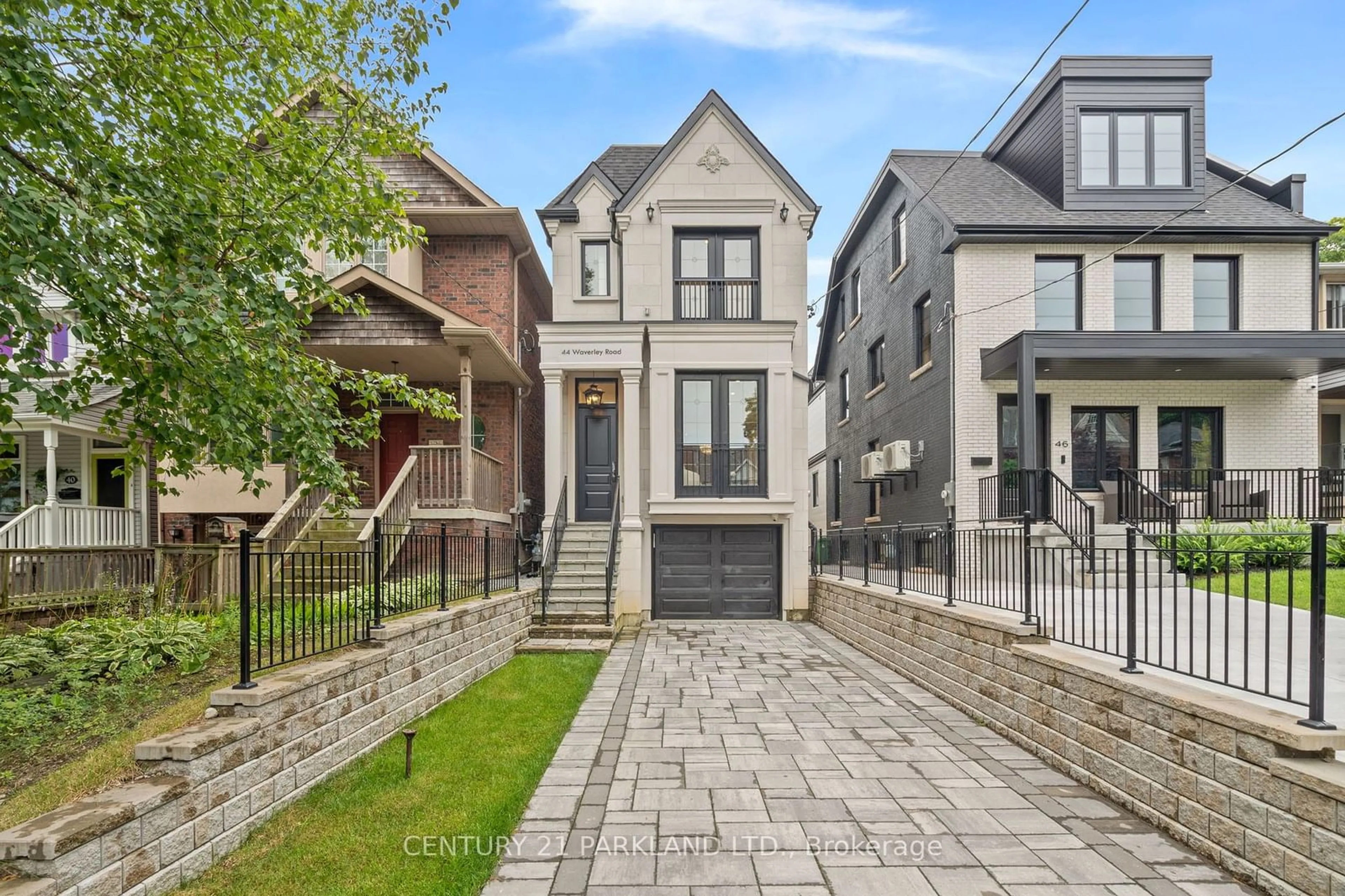 Frontside or backside of a home for 44 Waverley Rd, Toronto Ontario M4L 3T1