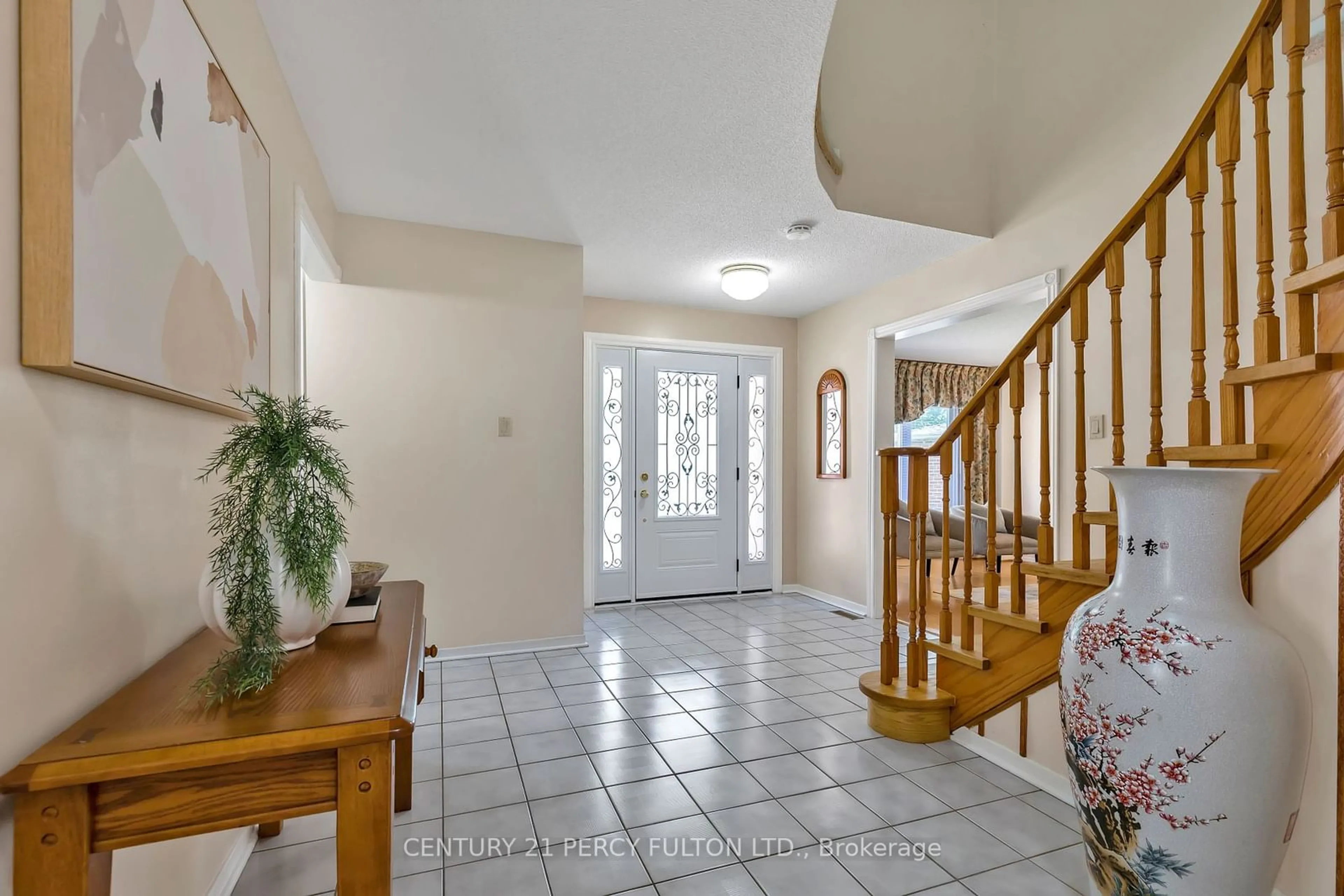 Indoor entryway for 18 Bray Dr, Ajax Ontario L1T 3M1