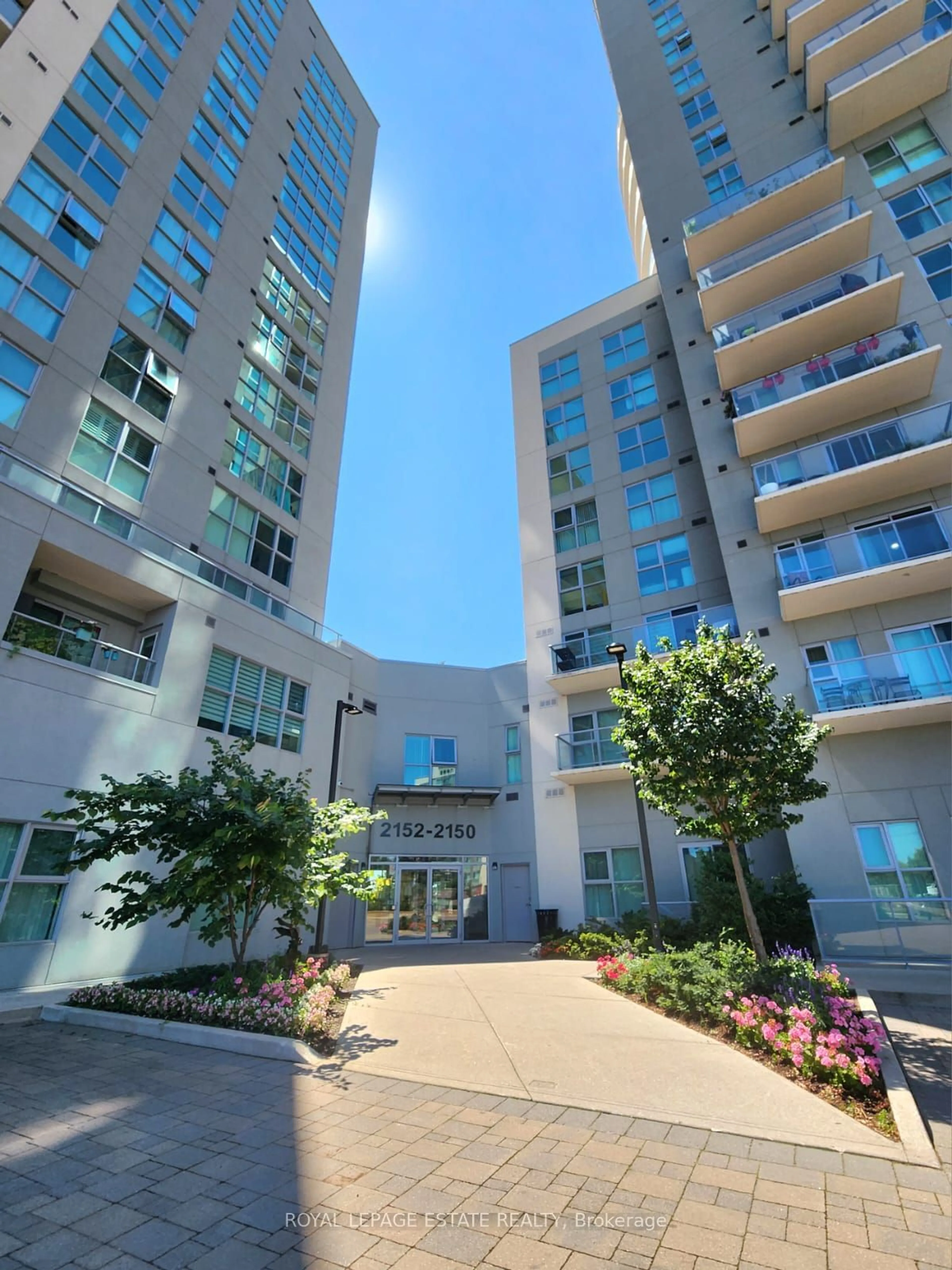 A pic from exterior of the house or condo for 2152 Lawrence Ave #909, Toronto Ontario M1R 0B5