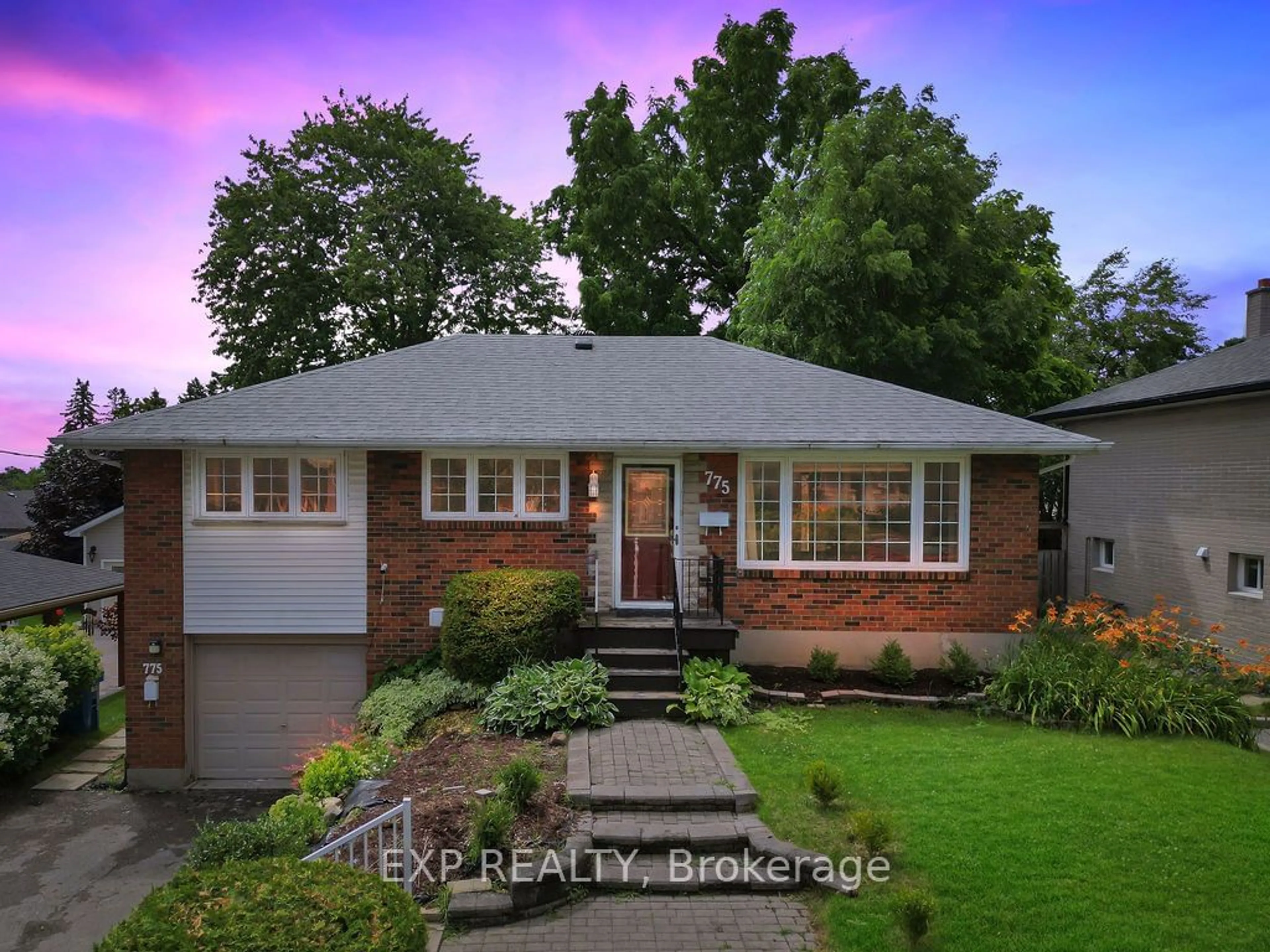 Home with brick exterior material for 775 Shelley Ave, Oshawa Ontario L1H 3J7