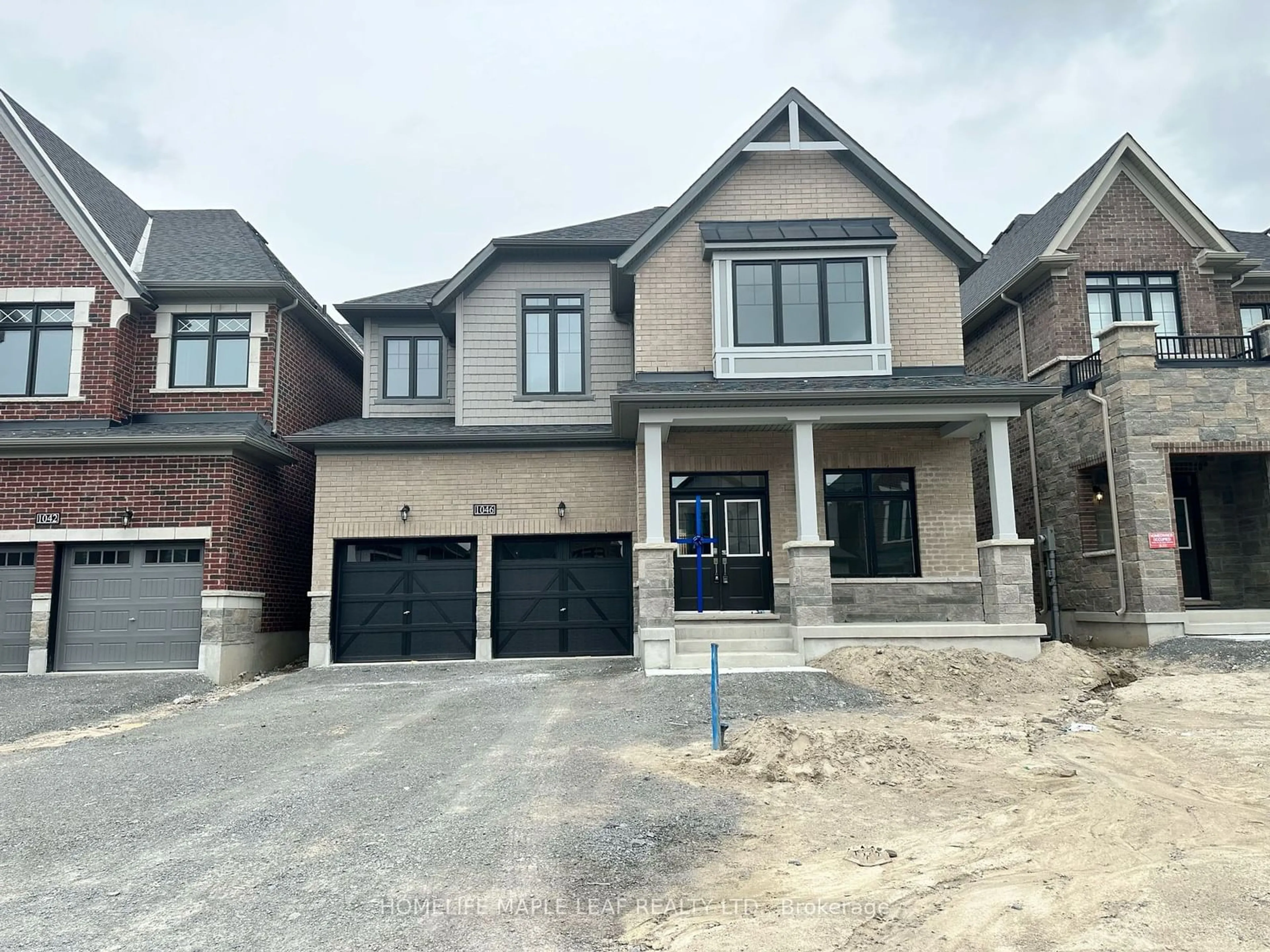 Frontside or backside of a home, the street view for 1046 Thompson Dr, Oshawa Ontario L1L 0V6