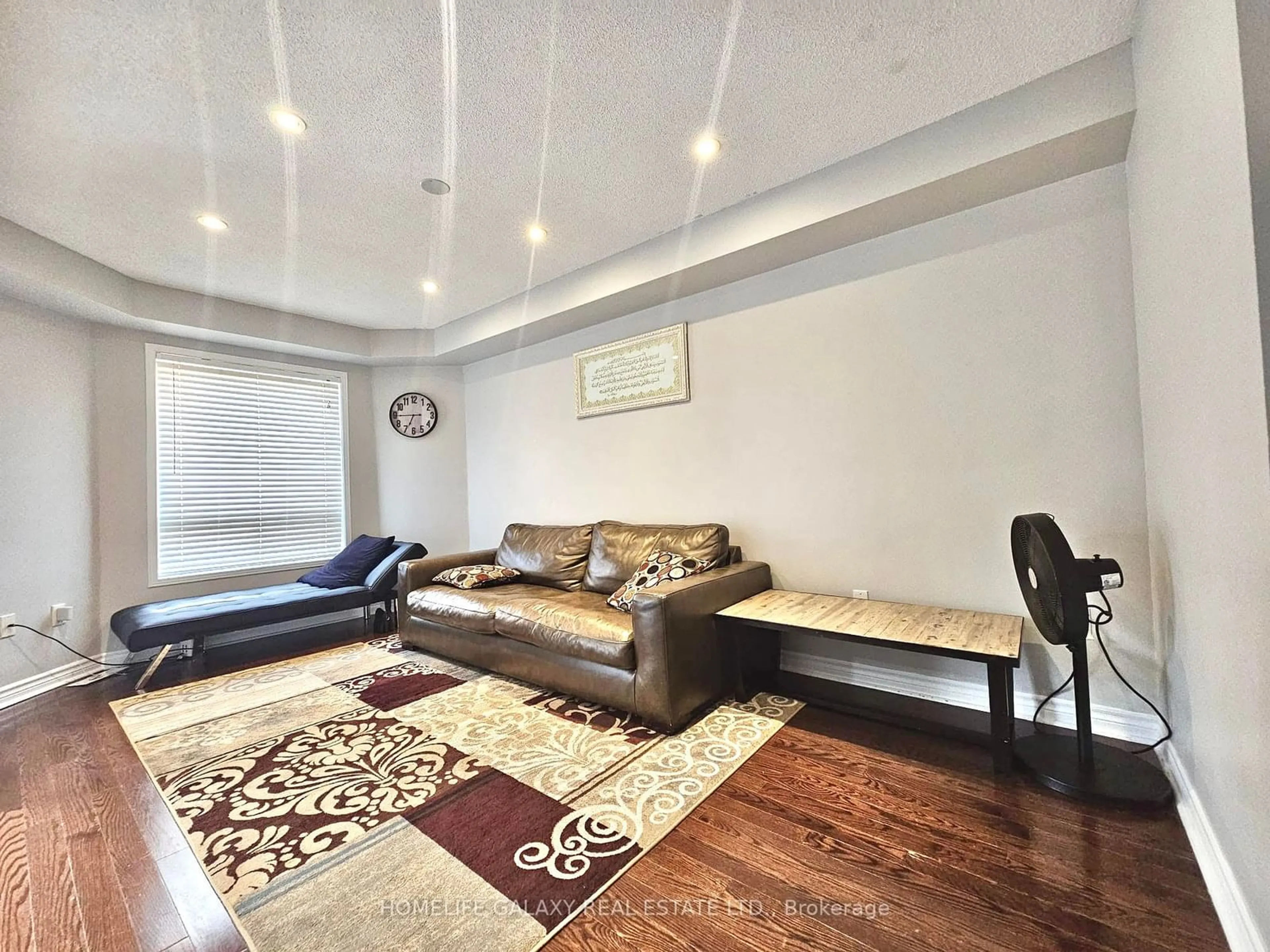 Living room for 41 Kilsyth Dr, Toronto Ontario M1C 5A9