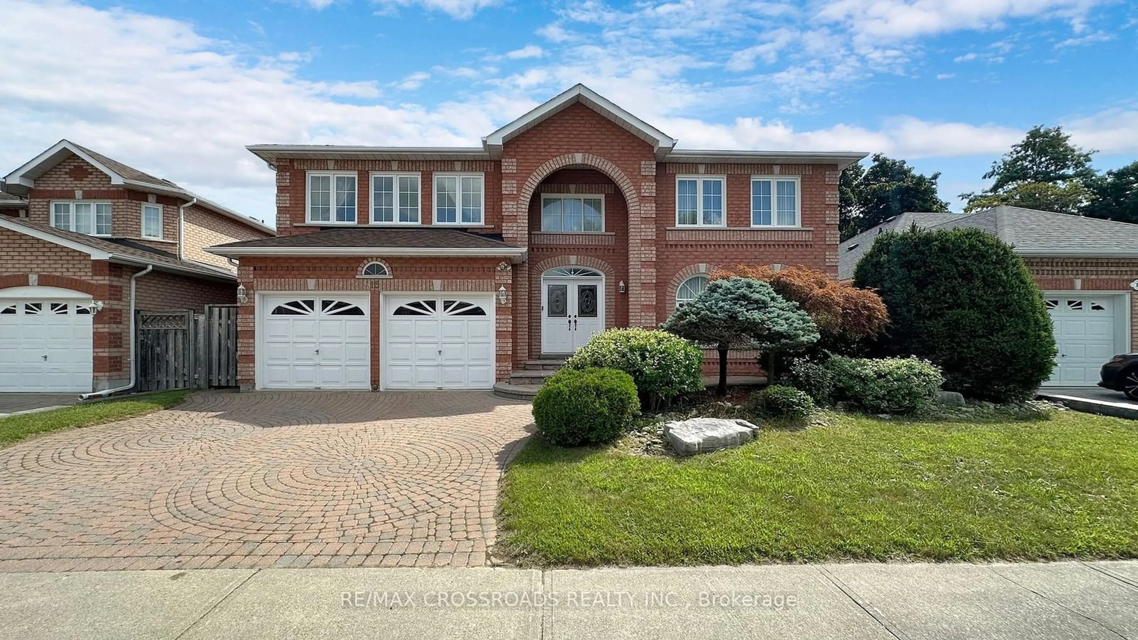 Home with brick exterior material for 15 Devonridge Cres, Toronto Ontario M1C 5A5