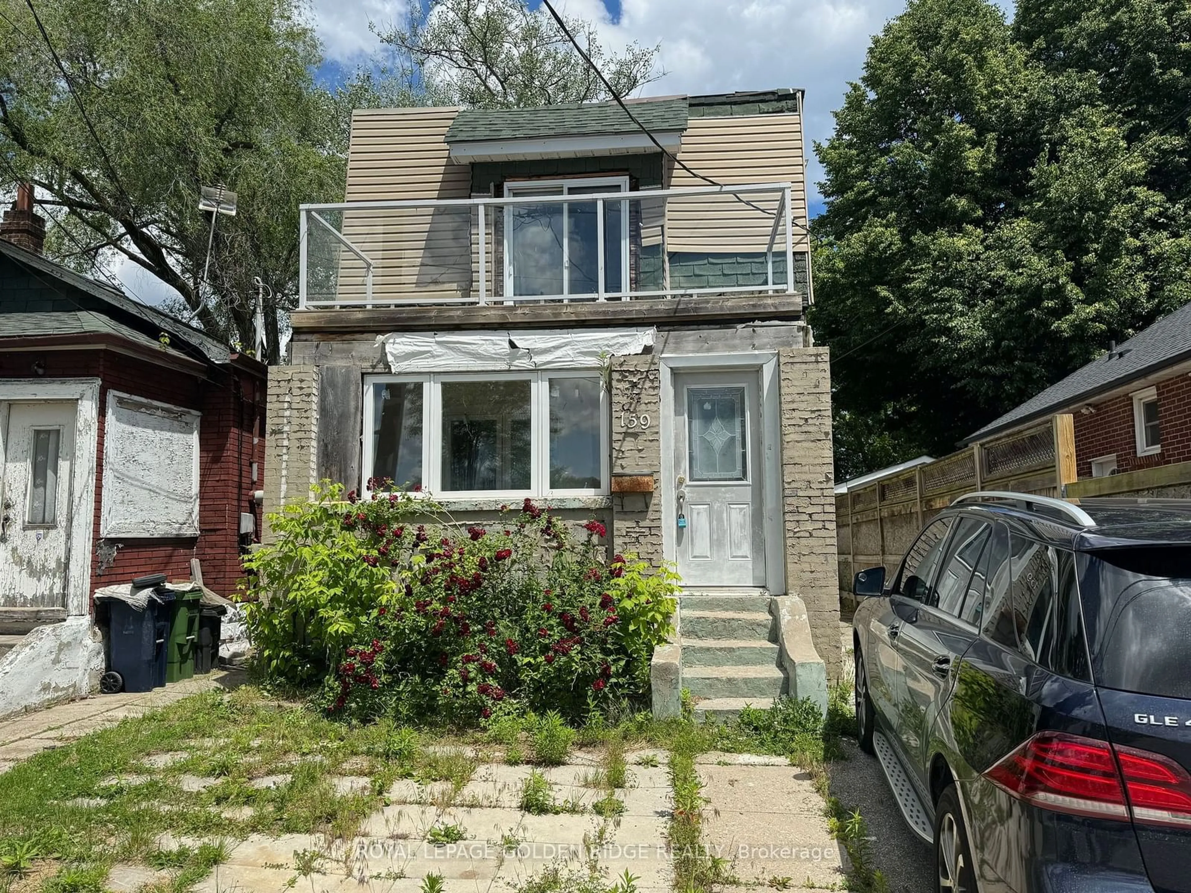 Frontside or backside of a home for 159 Eastwood Ave, Toronto Ontario M1N 3H5