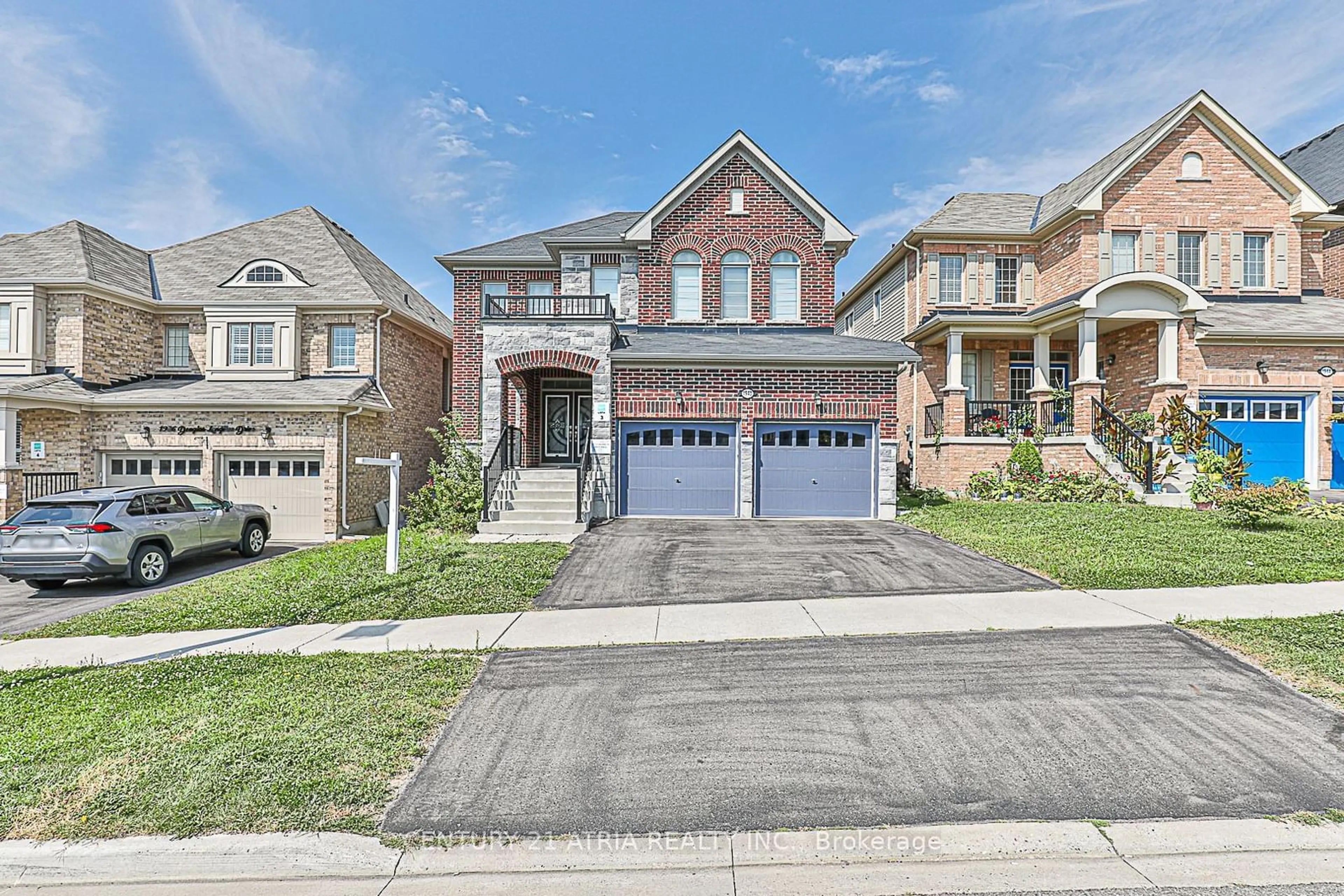 Frontside or backside of a home for 1940 Douglas Langtree Dr, Oshawa Ontario L1K 0Y6