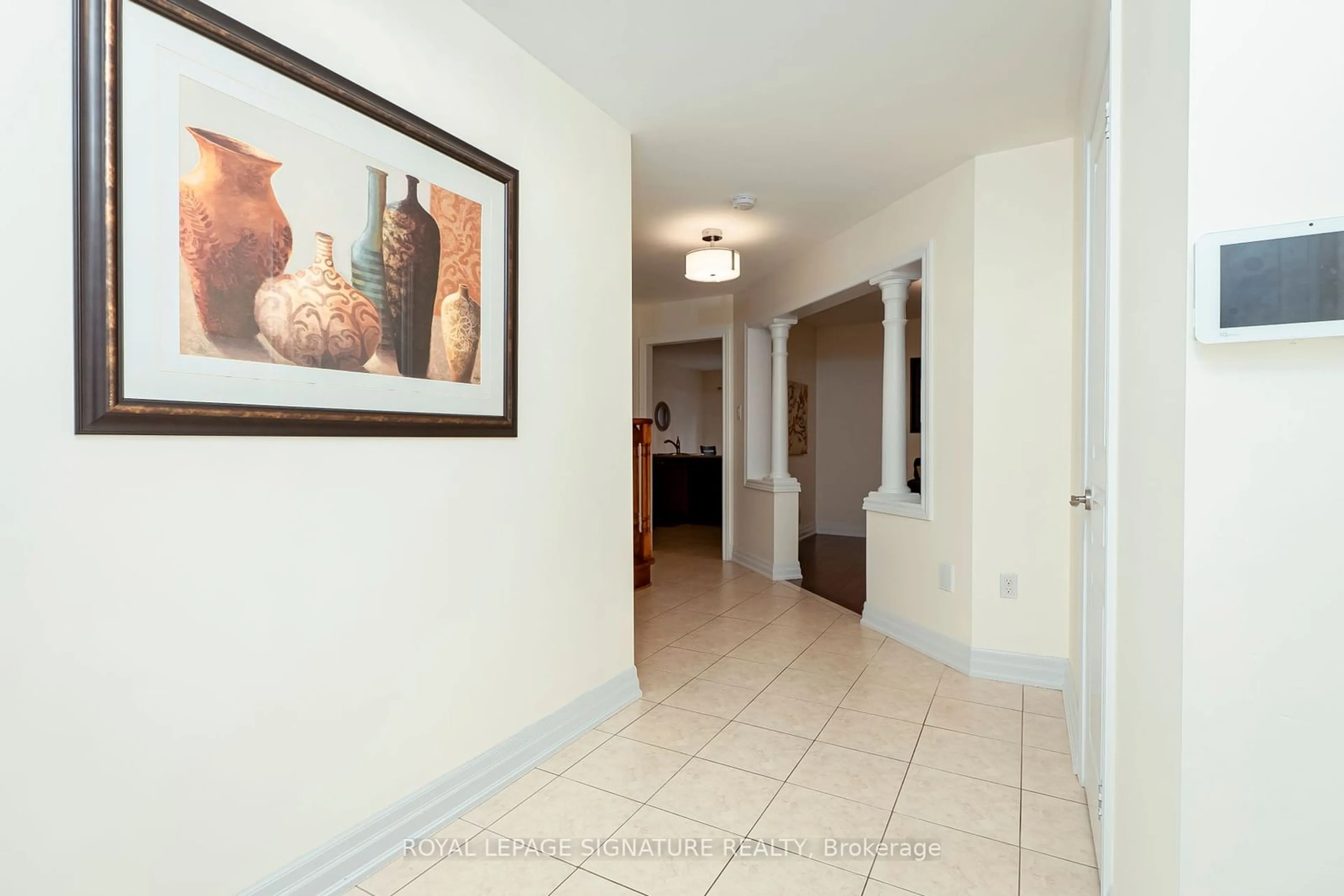 Indoor foyer for 10 Shapland Cres, Ajax Ontario L1Z 0K2