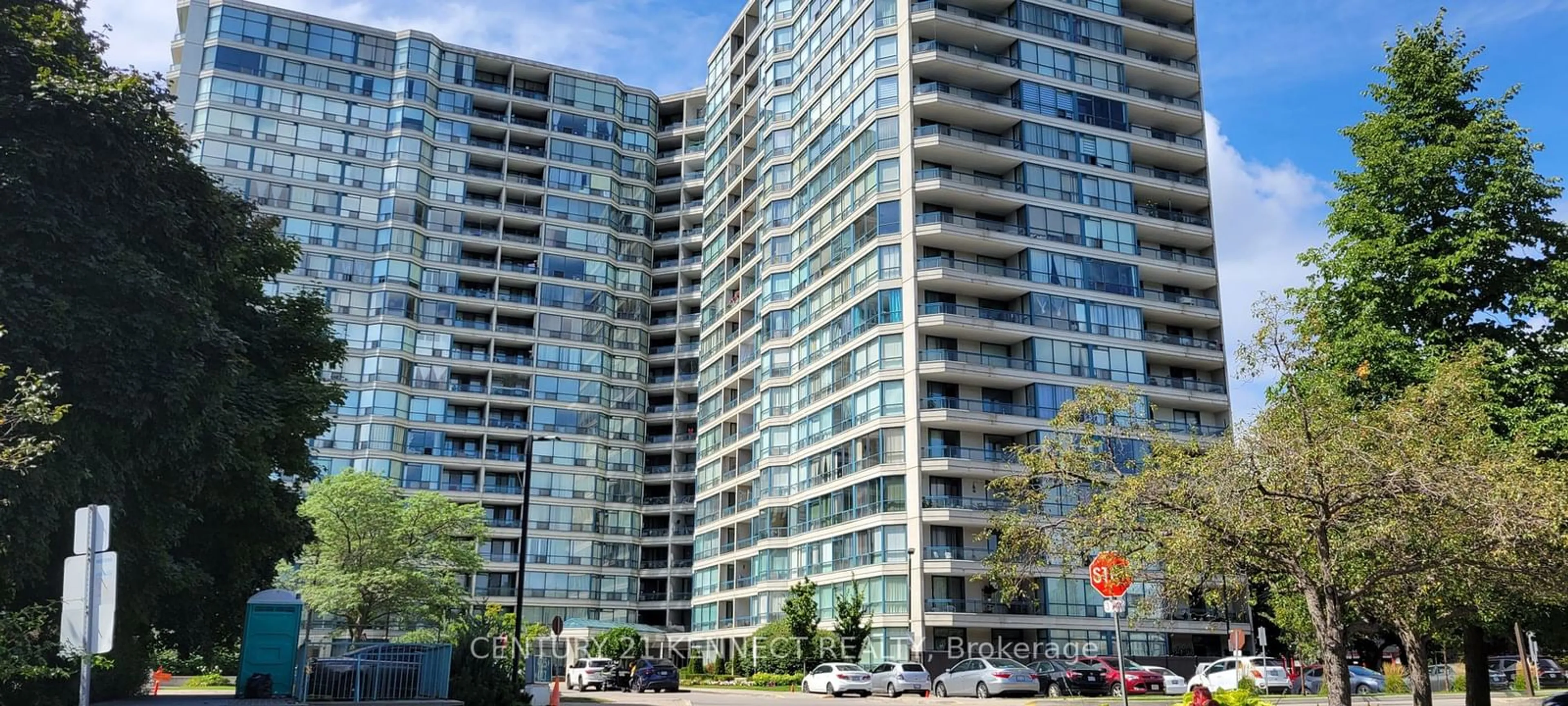 A pic from exterior of the house or condo for 4725 Sheppard Ave #1213, Toronto Ontario M1S 5B2