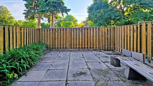 Additional property image - 70 Cass Ave Unit 117