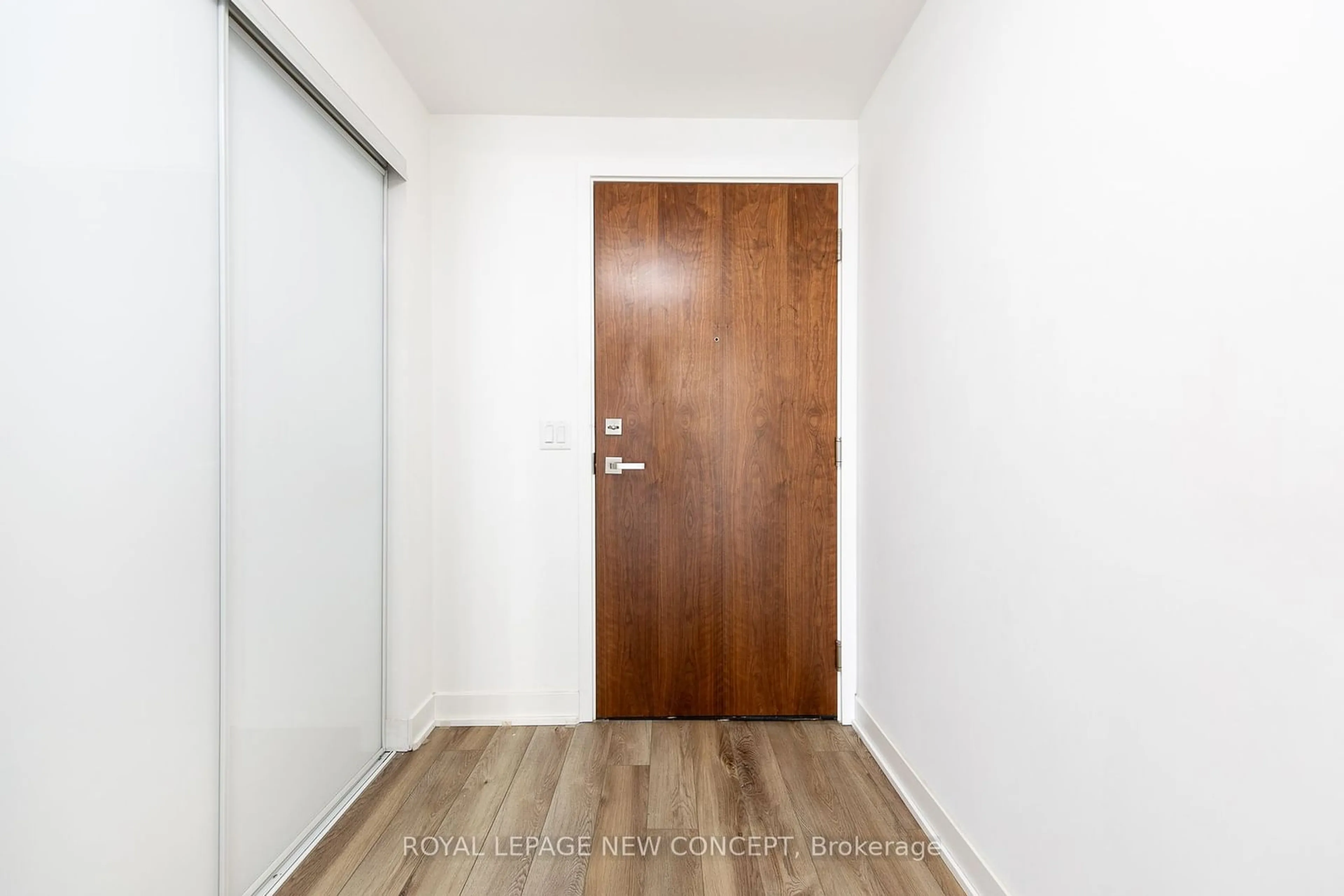 Indoor entryway, wood floors for 30 Baseball Pl #423, Toronto Ontario M4M 0E8