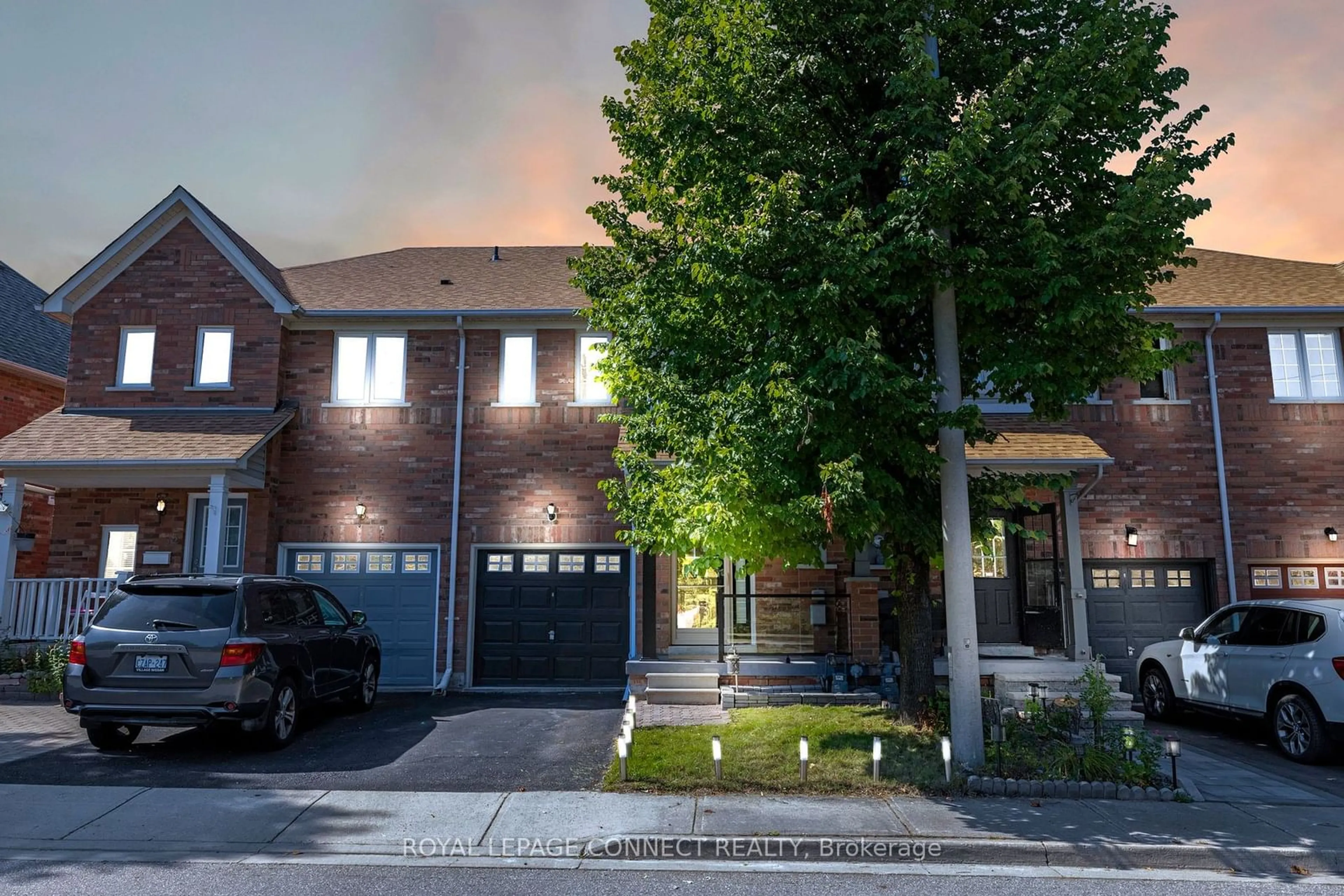 Outside view for 24 Wuthering Heights Rd, Toronto Ontario M1C 5H6