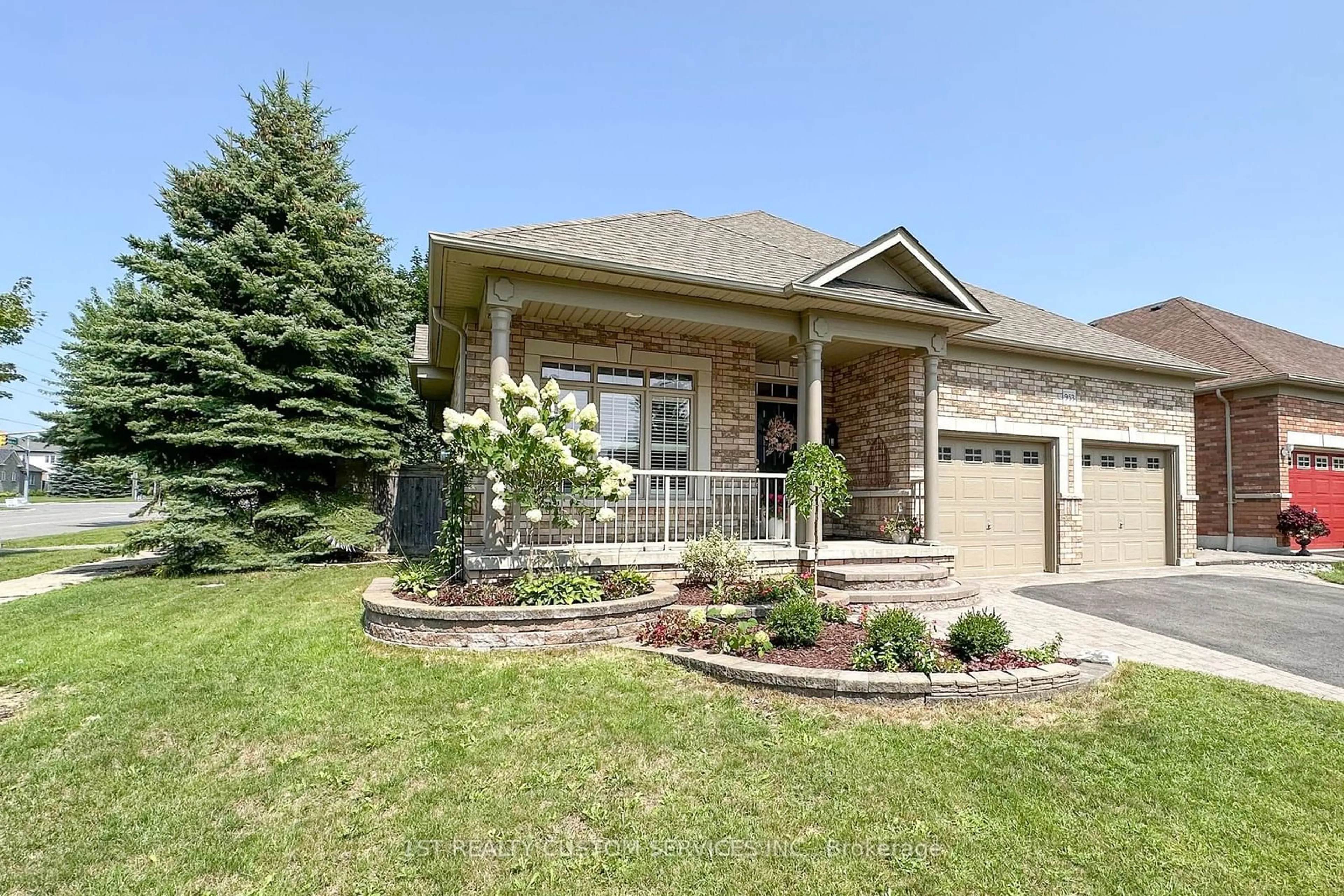 Home with brick exterior material for 953 Greenleaf Circ, Oshawa Ontario L1K 2W8