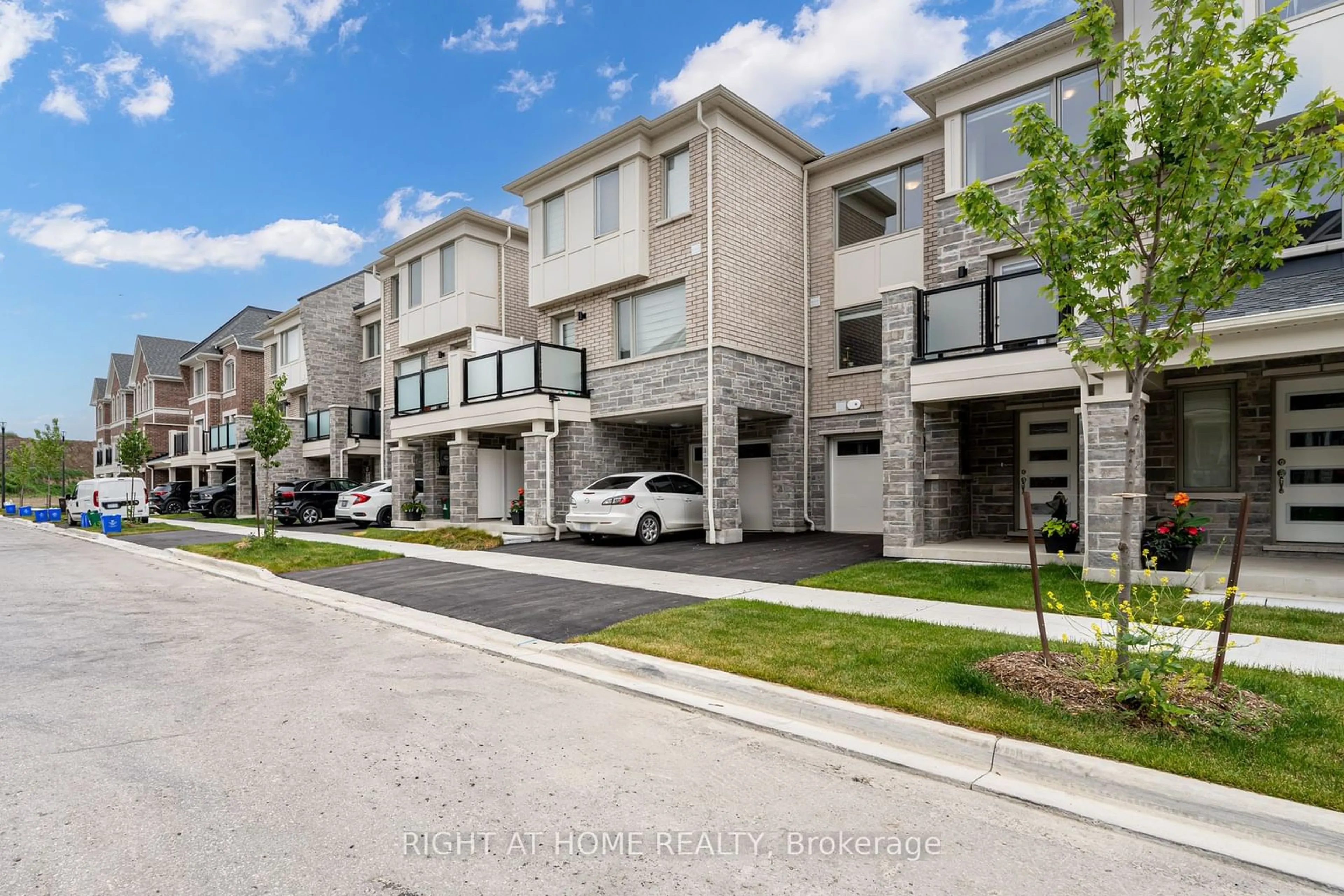 A pic from exterior of the house or condo, the street view for 3353 Thunderbird Prom, Pickering Ontario L1X 0N1