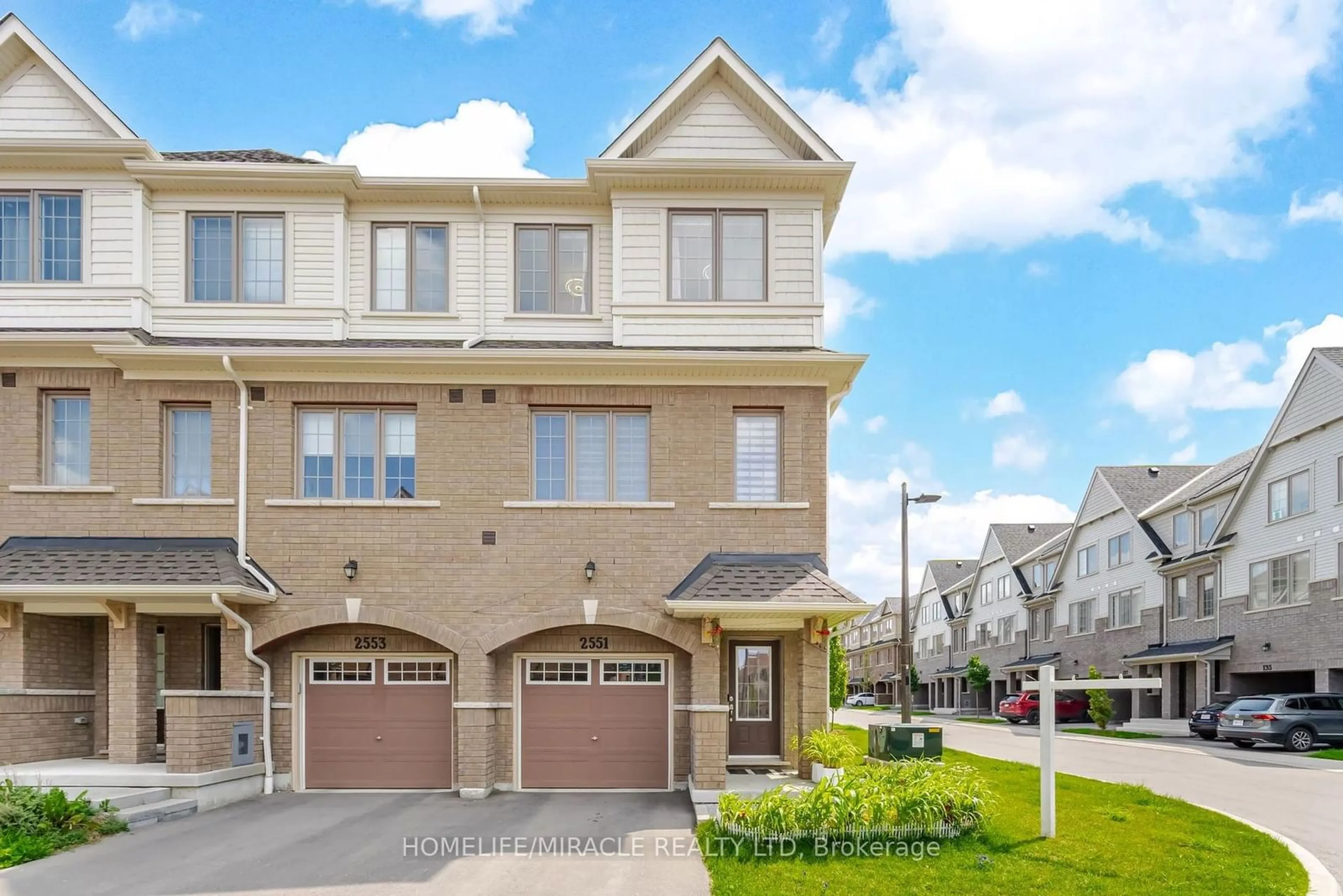 A pic from exterior of the house or condo for 2551 Earleville Path #129, Oshawa Ontario L1L 0P9