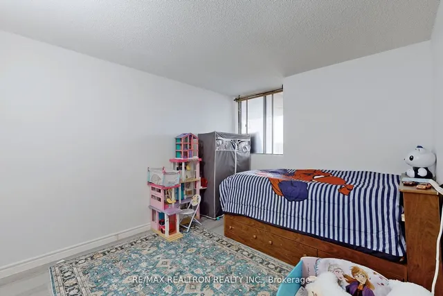 Additional property image - 3380 Eglinton Ave Unit 1411