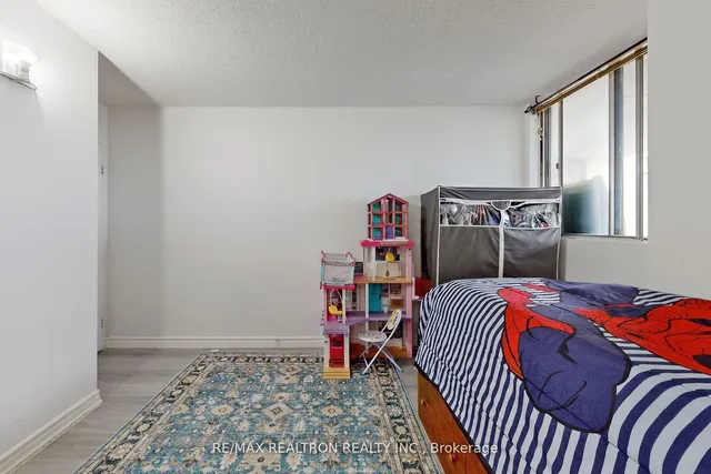 Additional property image - 3380 Eglinton Ave Unit 1411