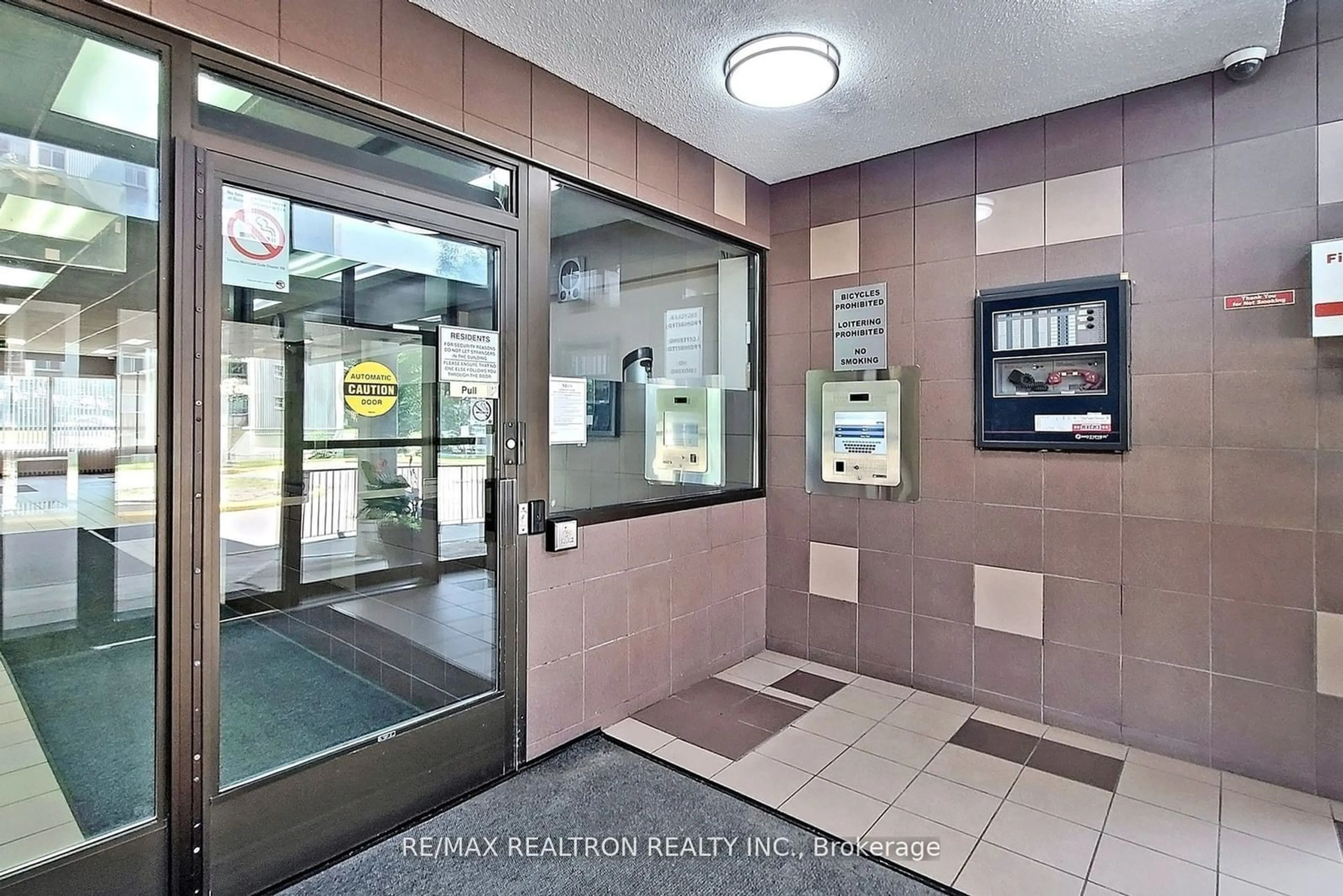 Indoor foyer, unknown floor for 3380 Eglinton Ave #1411, Toronto Ontario M1J 3L6