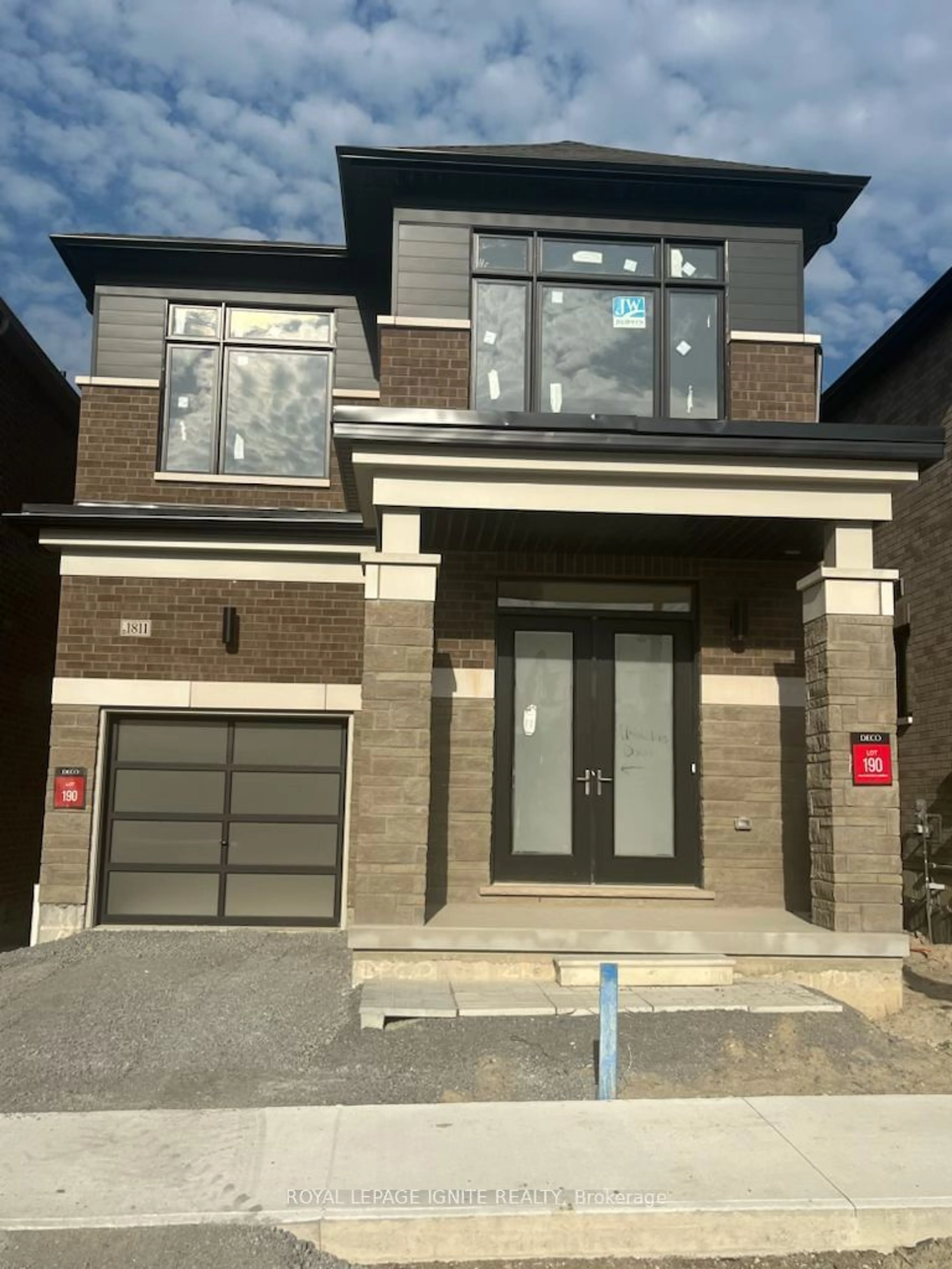 Home with brick exterior material for 1811 Narcissus Gdns, Pickering Ontario L1Y 0B6