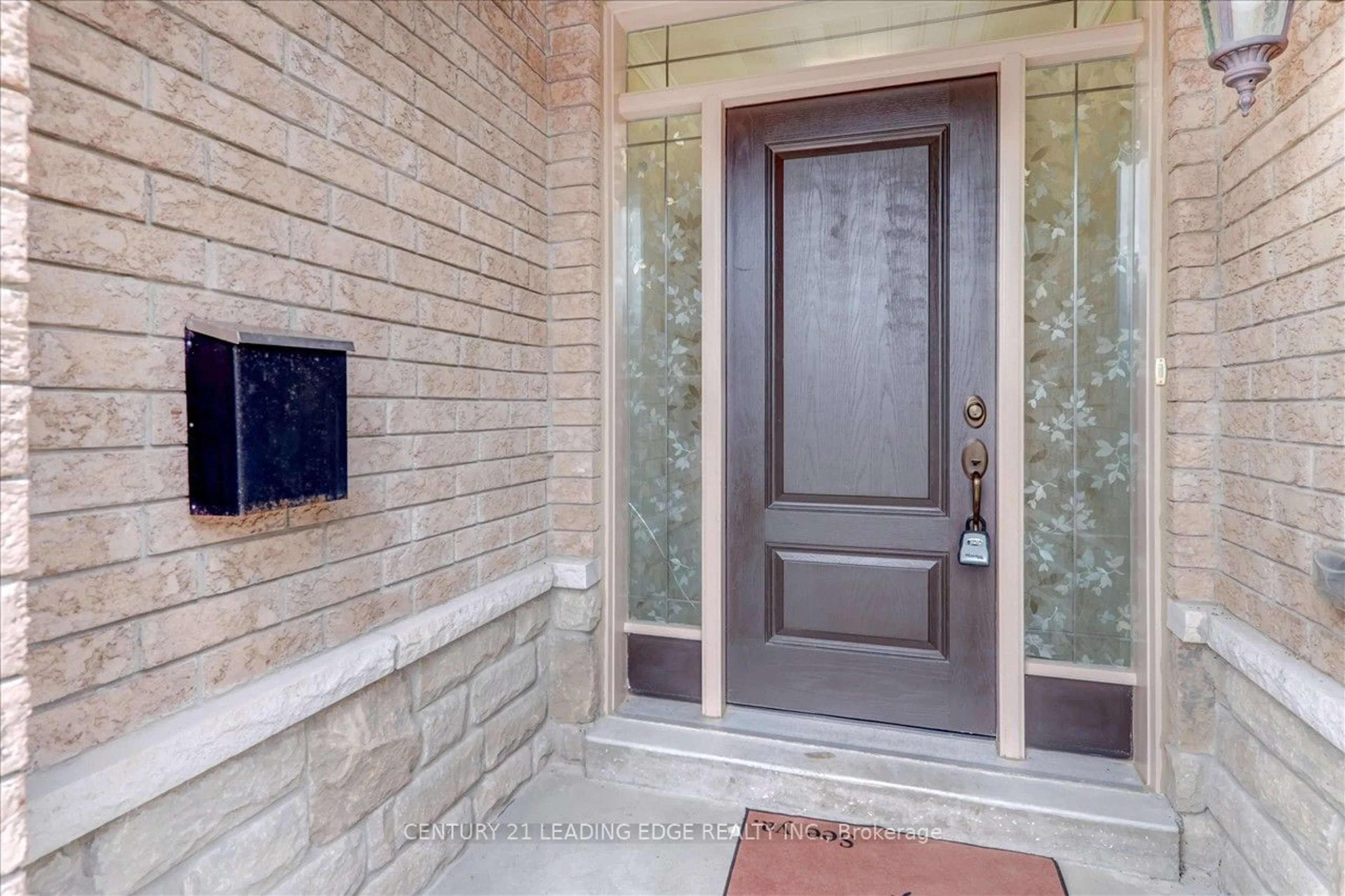 Indoor entryway, wood floors for 1881 Pine Grove Ave, Pickering Ontario L1V 1K7