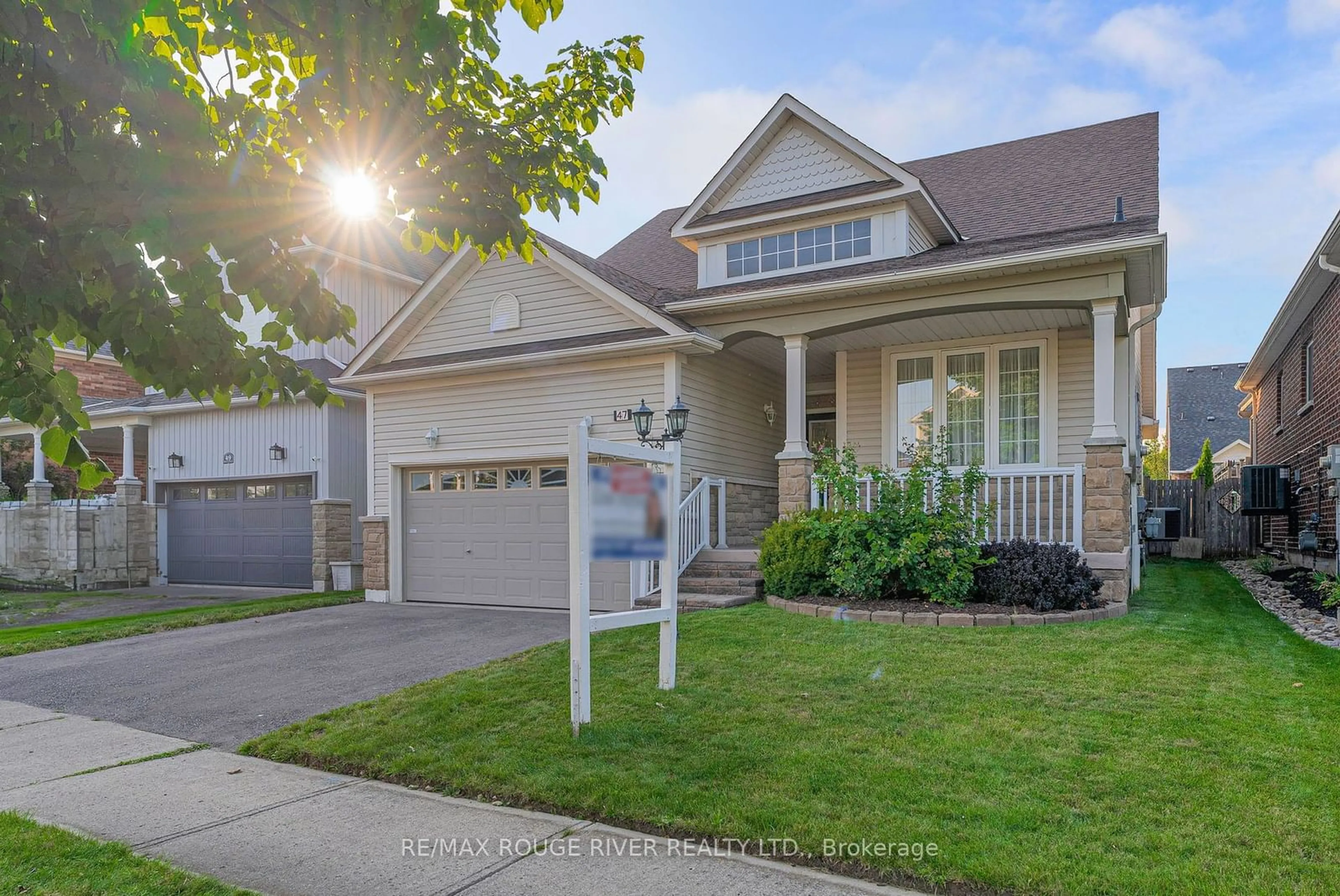 A pic from exterior of the house or condo, the street view for 47 Hawstead Cres, Whitby Ontario L1M 2M4