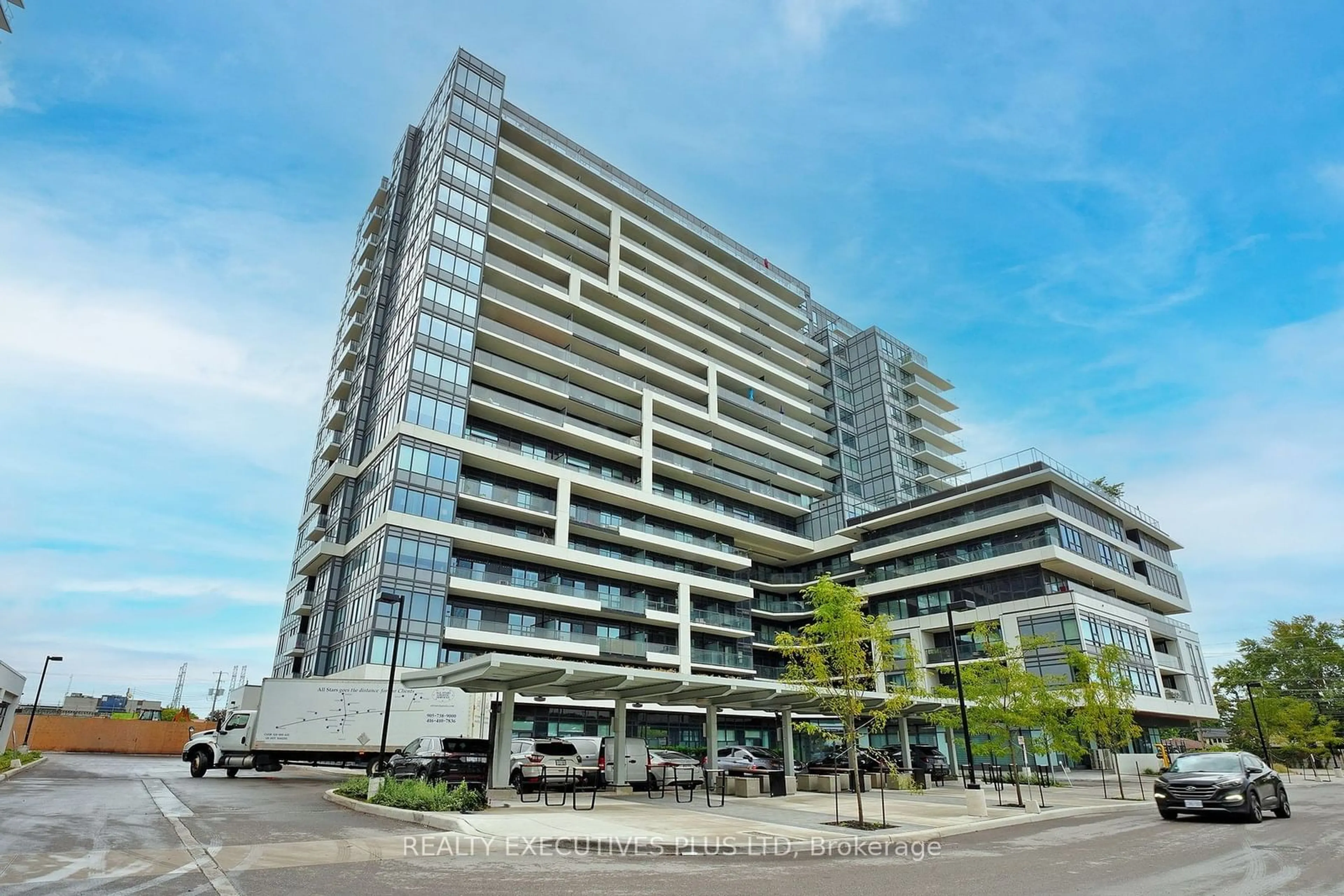 A pic from exterior of the house or condo, the front or back of building for 1480 Bayly St #505, Pickering Ontario L1W 0C2