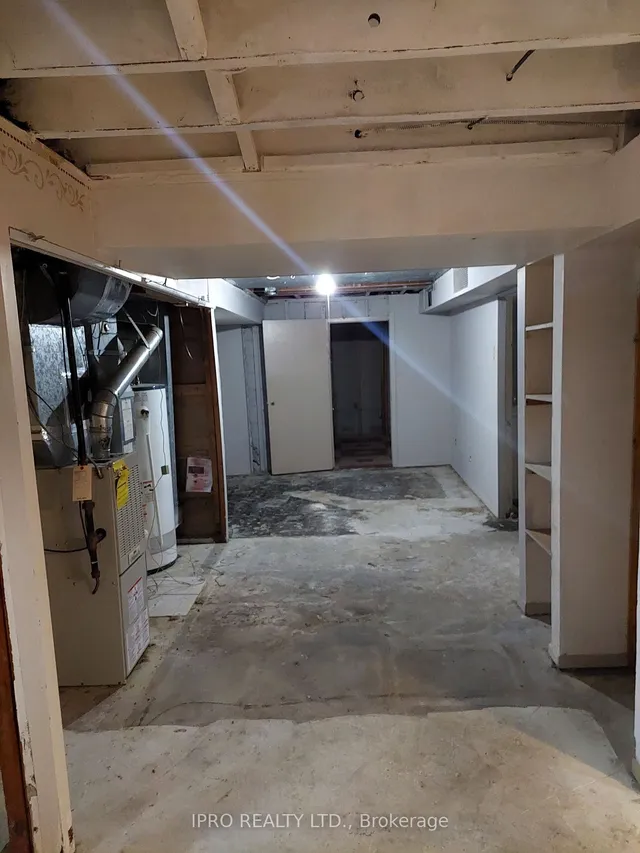 Additional property image - 12 Harewood Ave
