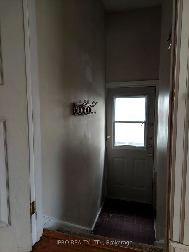 Additional property image - 12 Harewood Ave