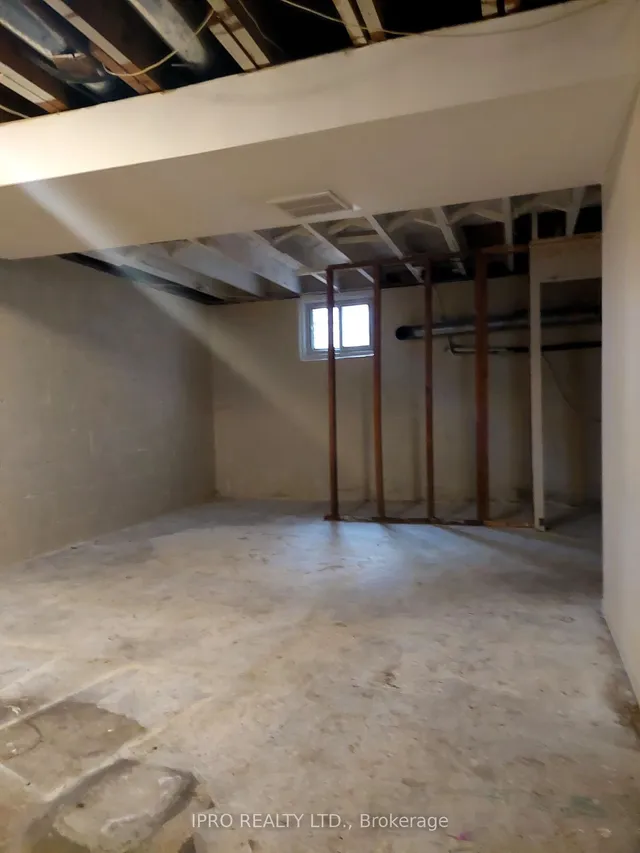 Additional property image - 12 Harewood Ave