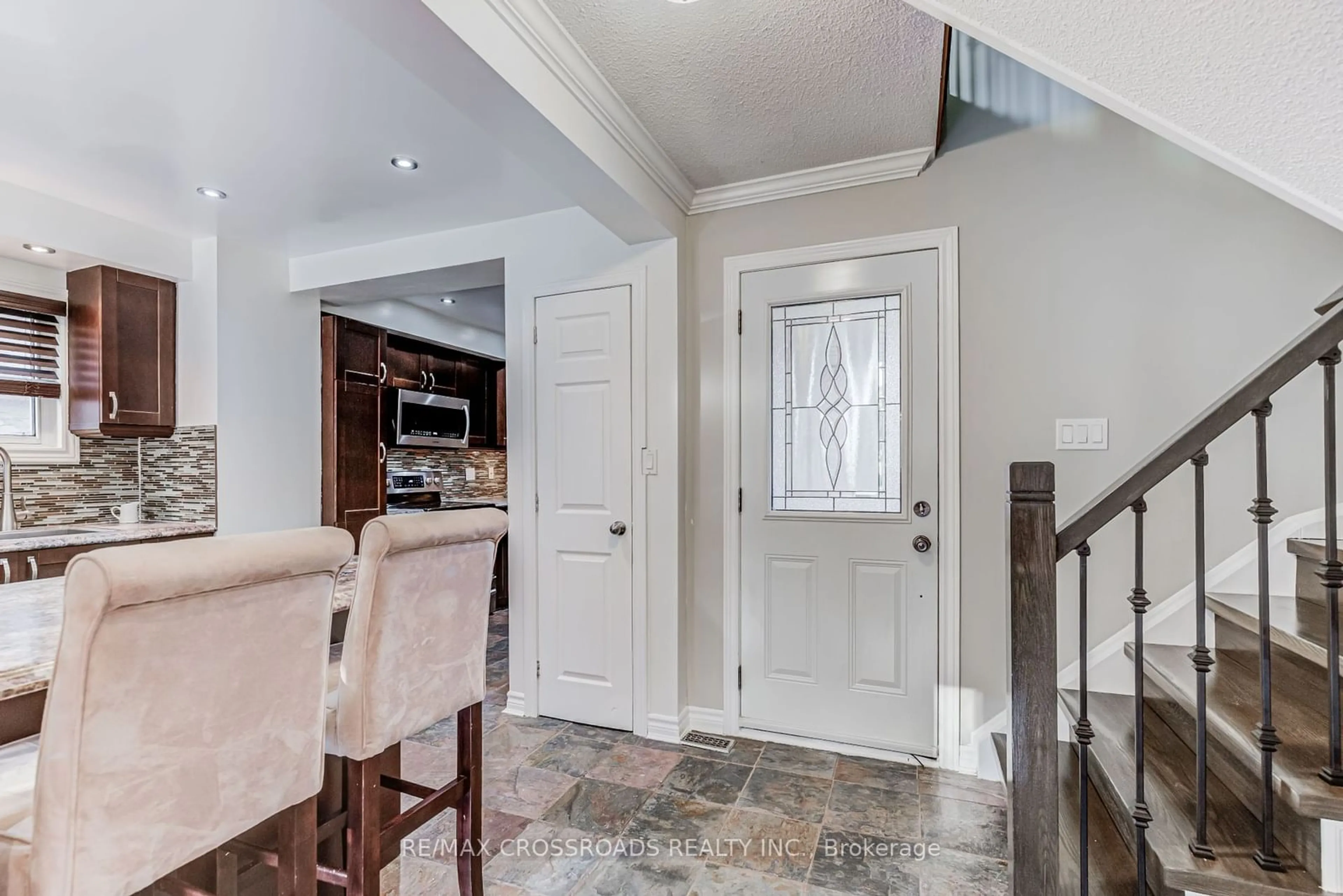 Indoor entryway, wood floors for 178 Radford Dr, Ajax Ontario L1T 2C2