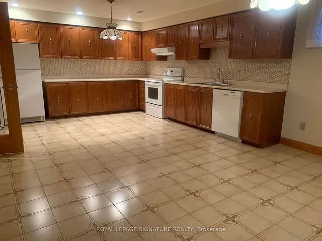 Additional property image - 450 O'Connor Dr