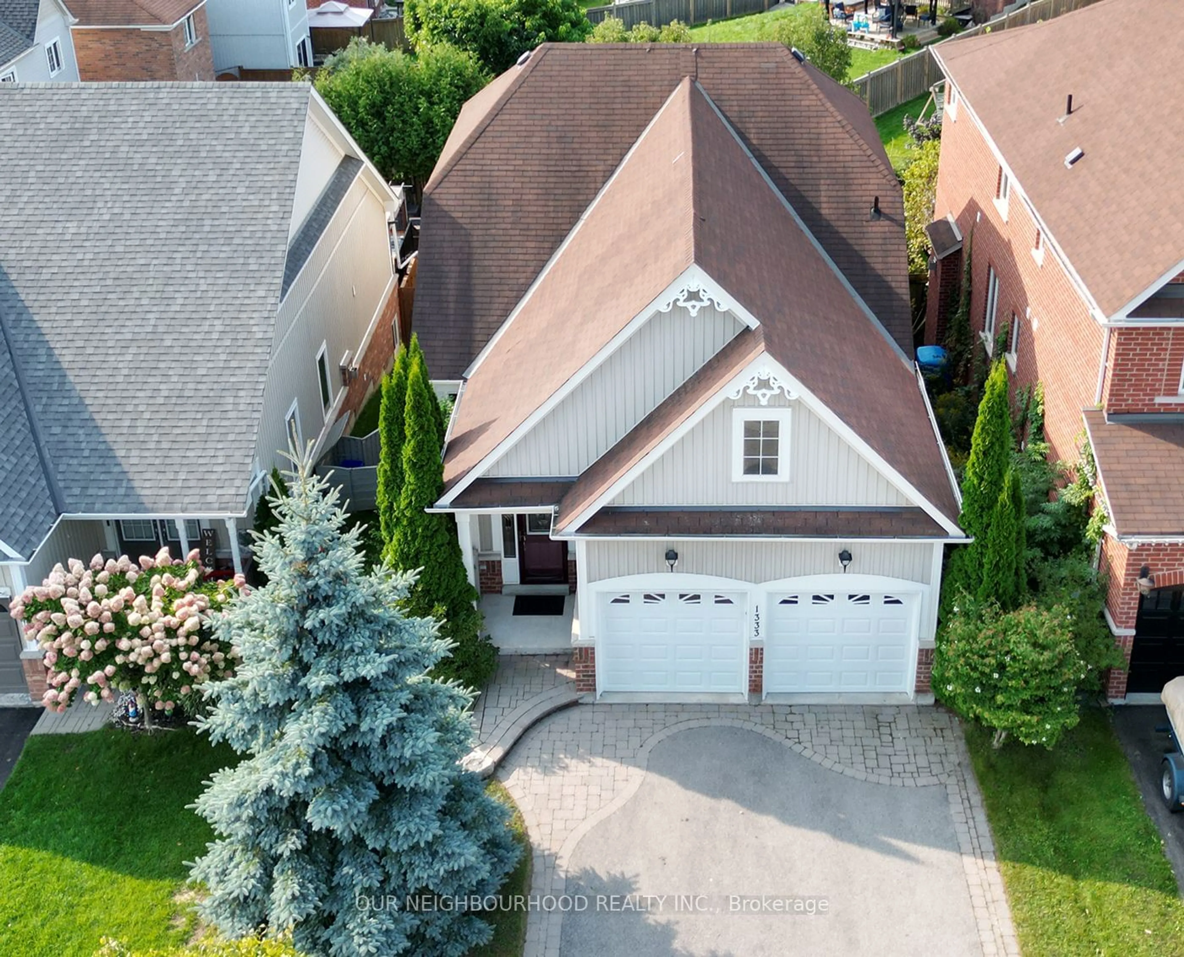 Frontside or backside of a home, the street view for 1333 Tall Pine Ave, Oshawa Ontario L1K 0G2