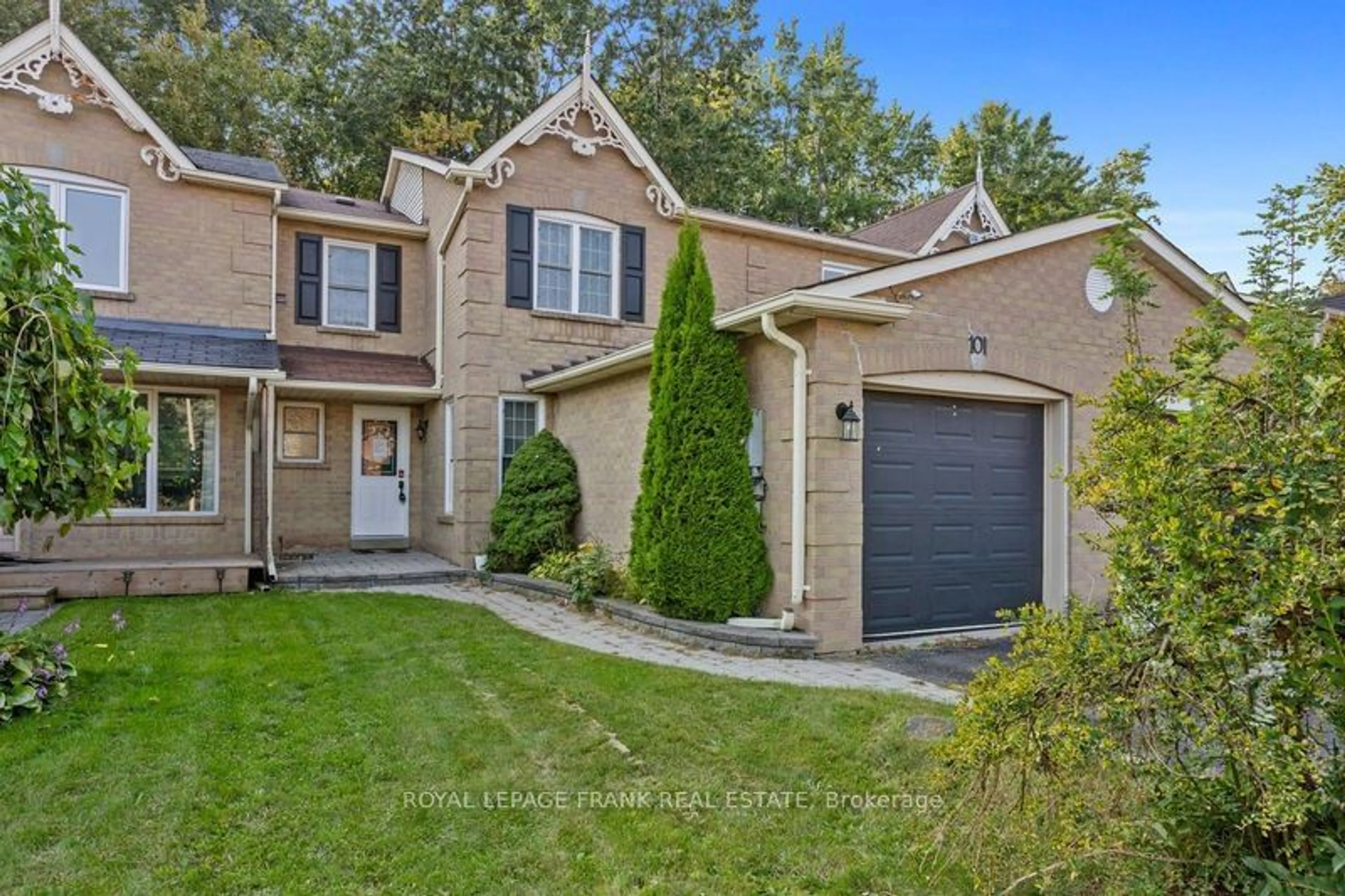 Frontside or backside of a home, cottage for 101 Yorkville Dr, Clarington Ontario L1E 2A6