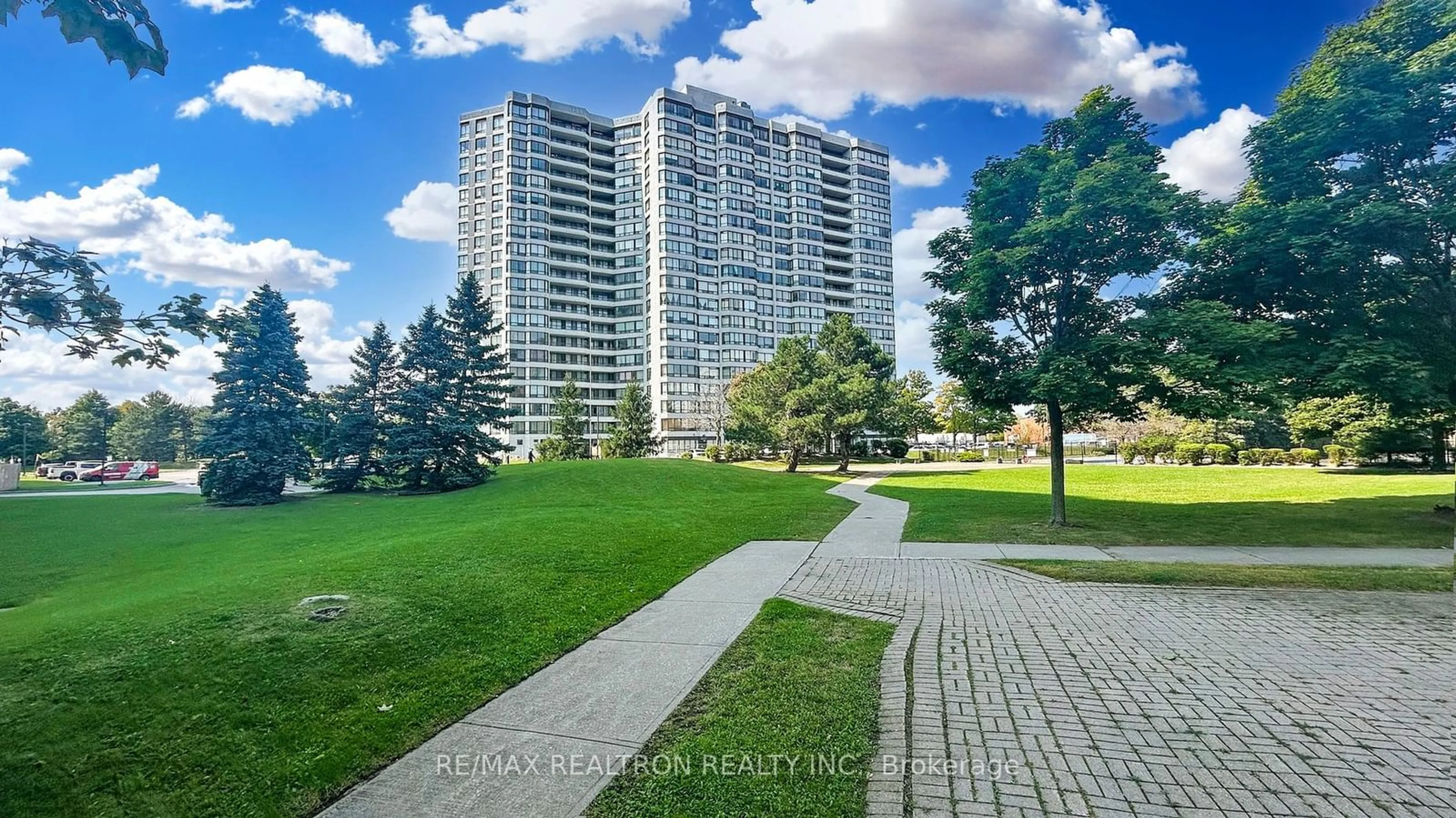 A pic from exterior of the house or condo, the street view for 300 Alton Towers Circ #PH108, Toronto Ontario M1V 4X9