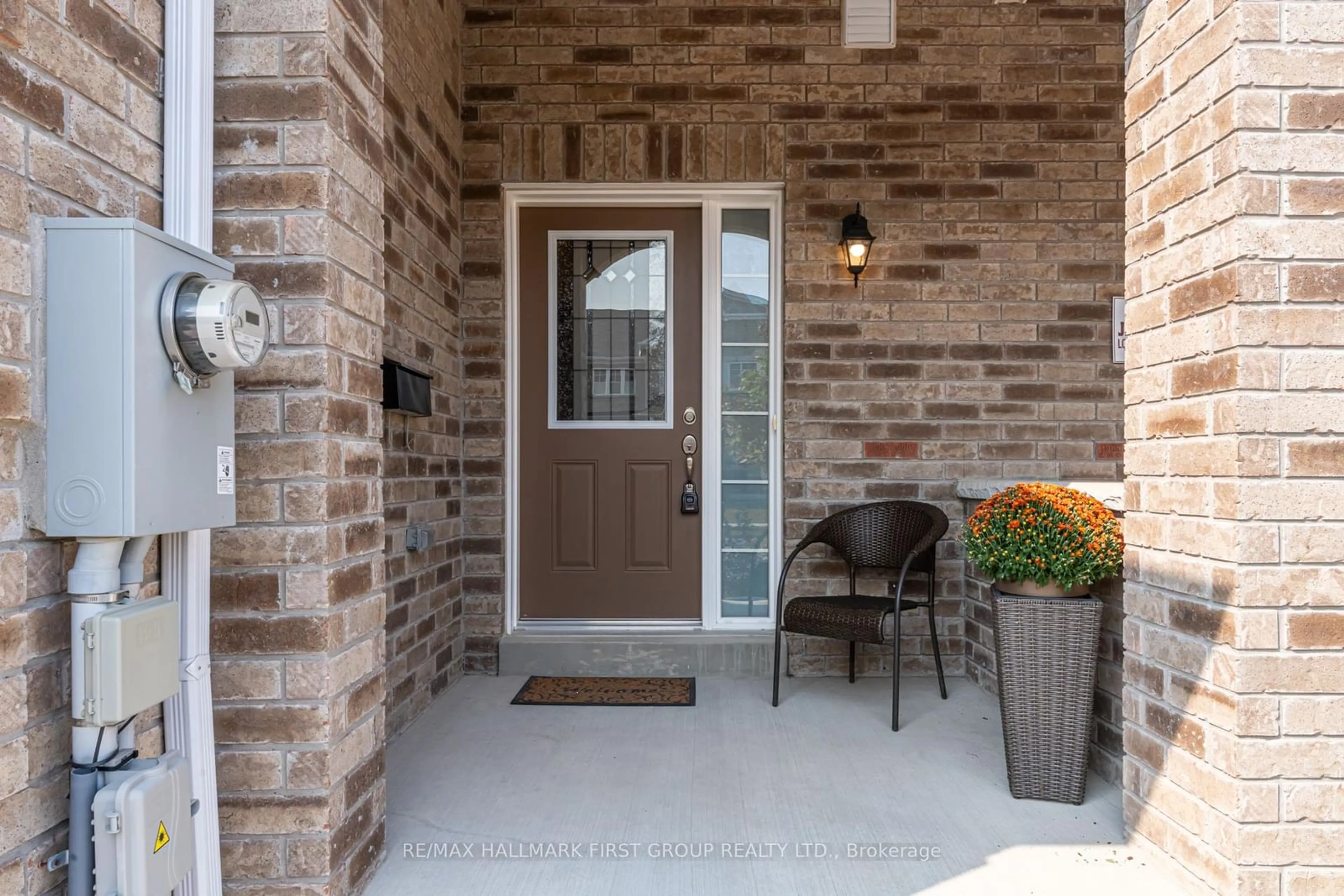 Indoor entryway for 52 Jevons Dr, Ajax Ontario L1Z 0T6